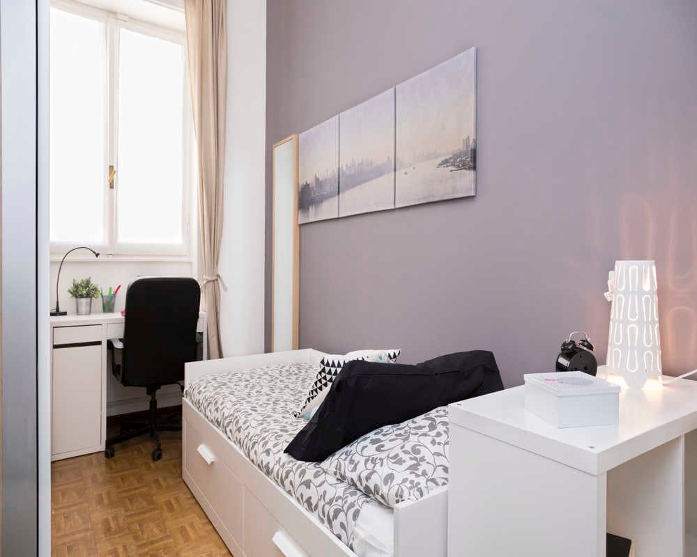 Via Caminadella, Milan preview