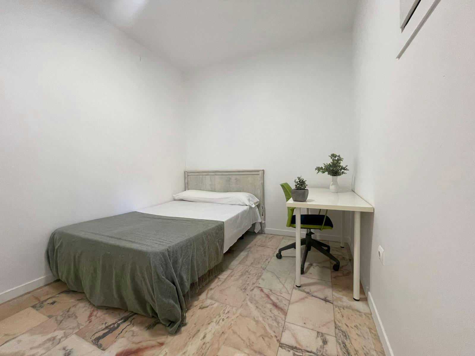 Calle Porvenir, Sevilla Sevilla