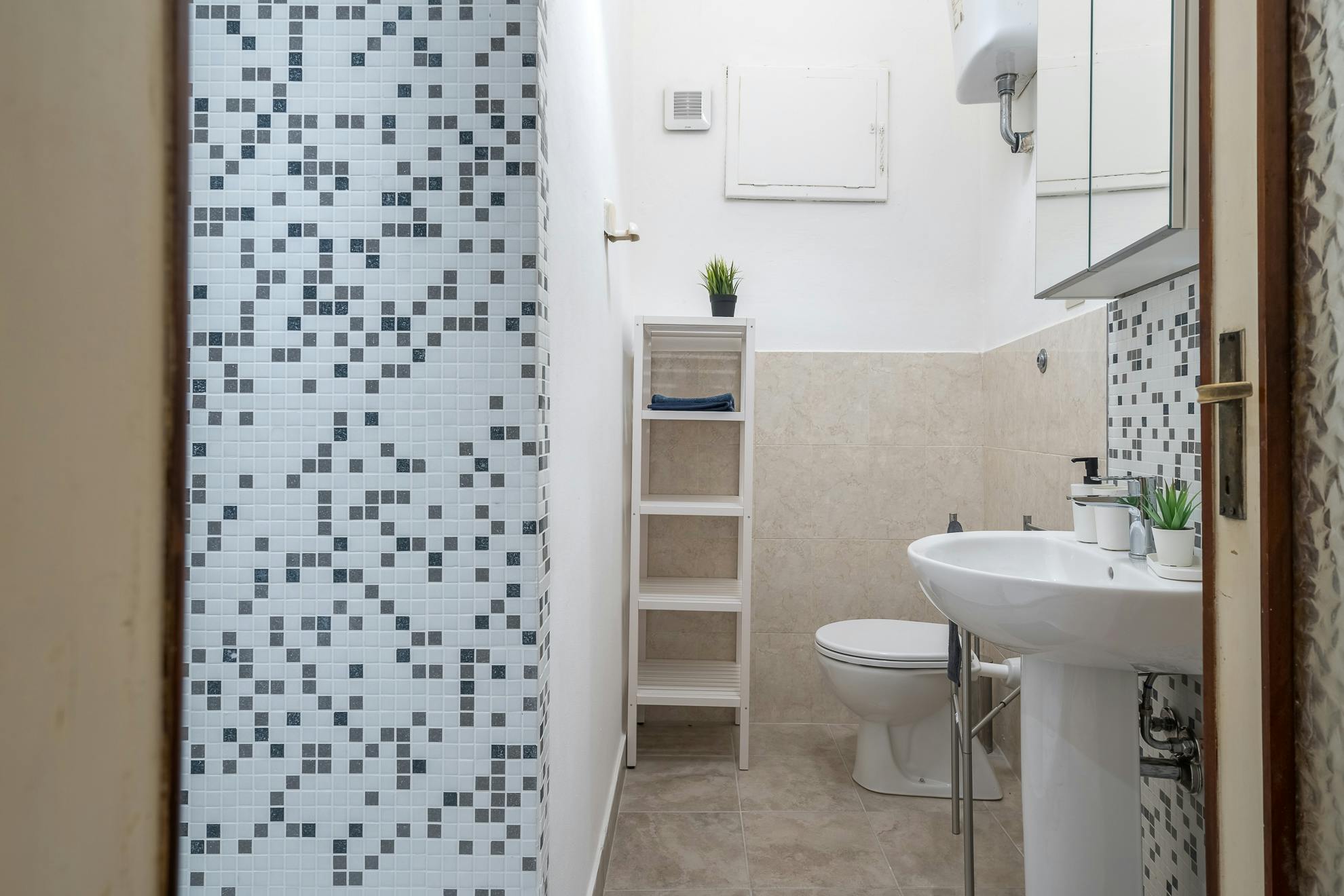 Single room Pisa, 1 bed, 12m² — photo 2