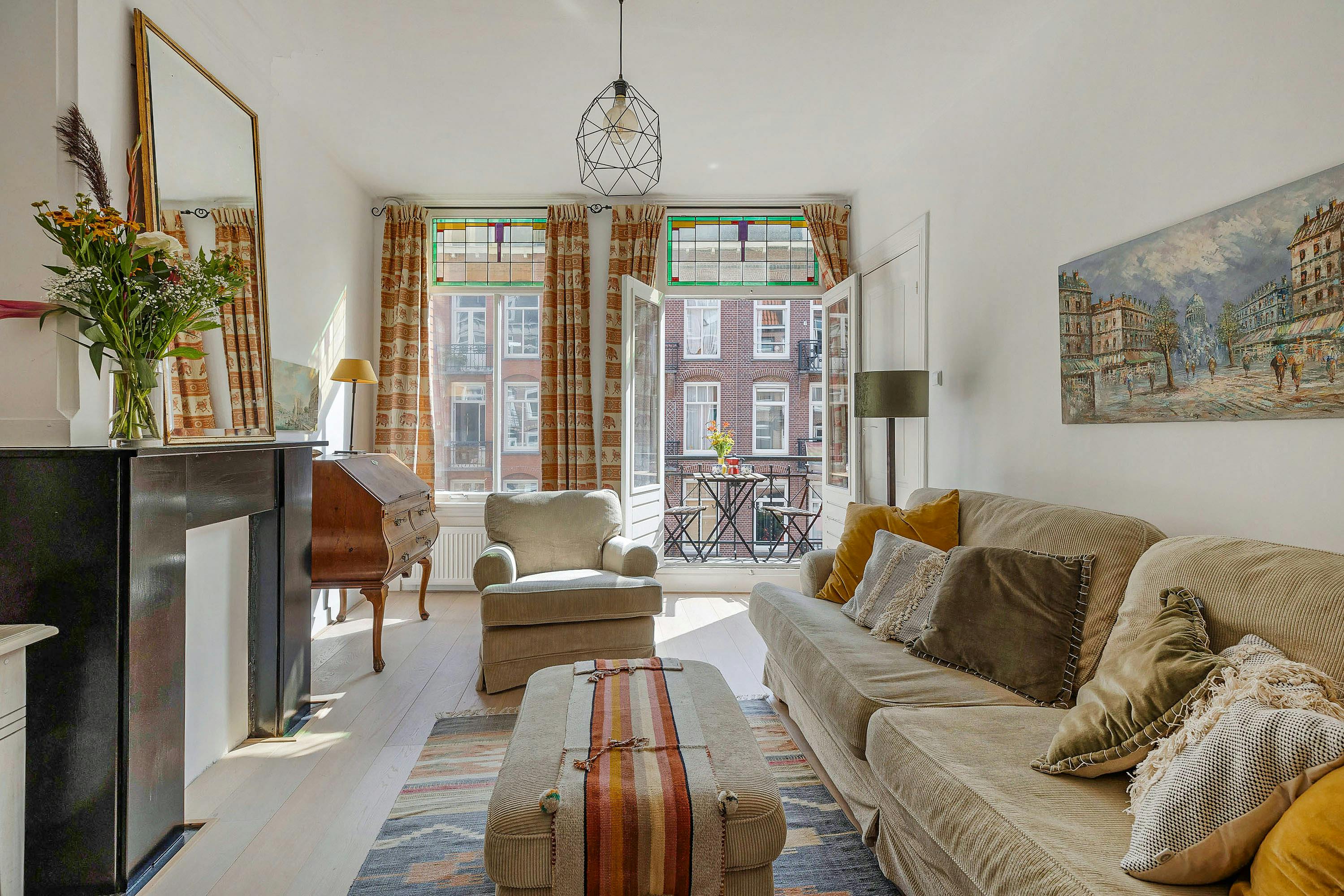 Appartement à louer pour 3 500 €/mois à Amsterdam, Tweede van der Helststraat