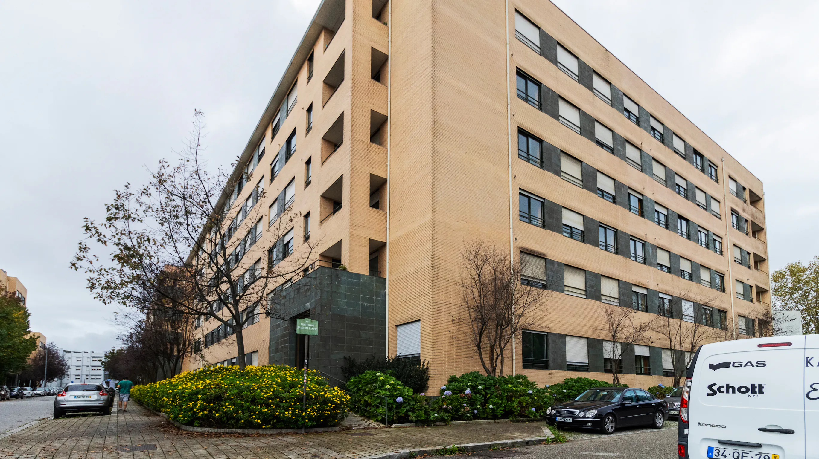 1-Bedroom Apartment in Rua Professor Joaquim Bastos, Porto (1569597) ROOM 4