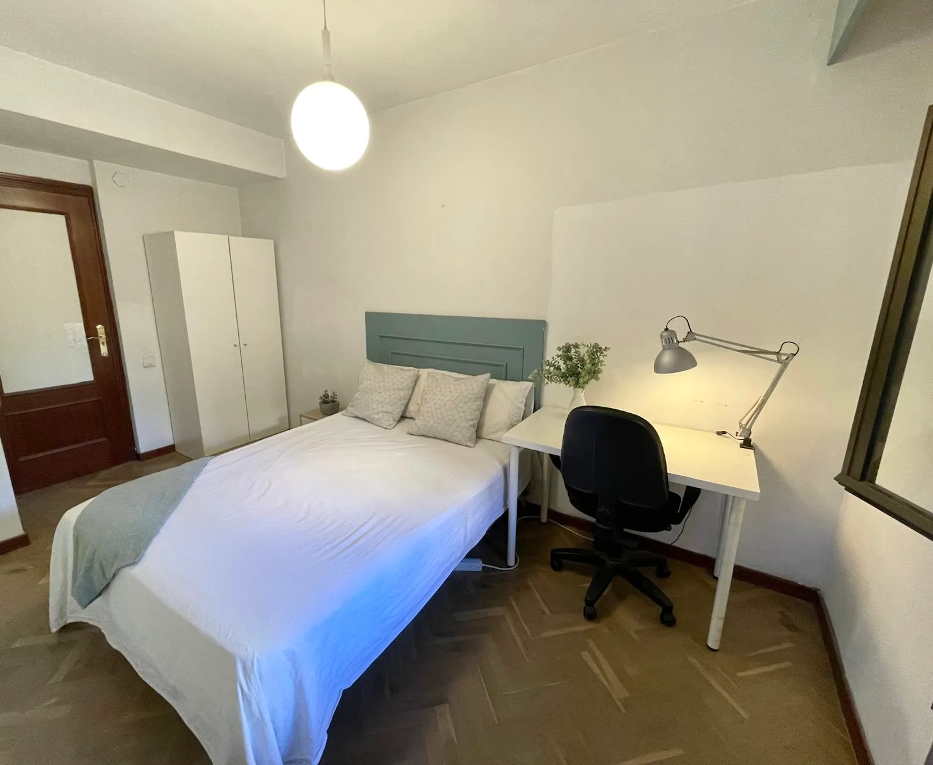 Calle Ciudad de Ronda, Sevilla preview