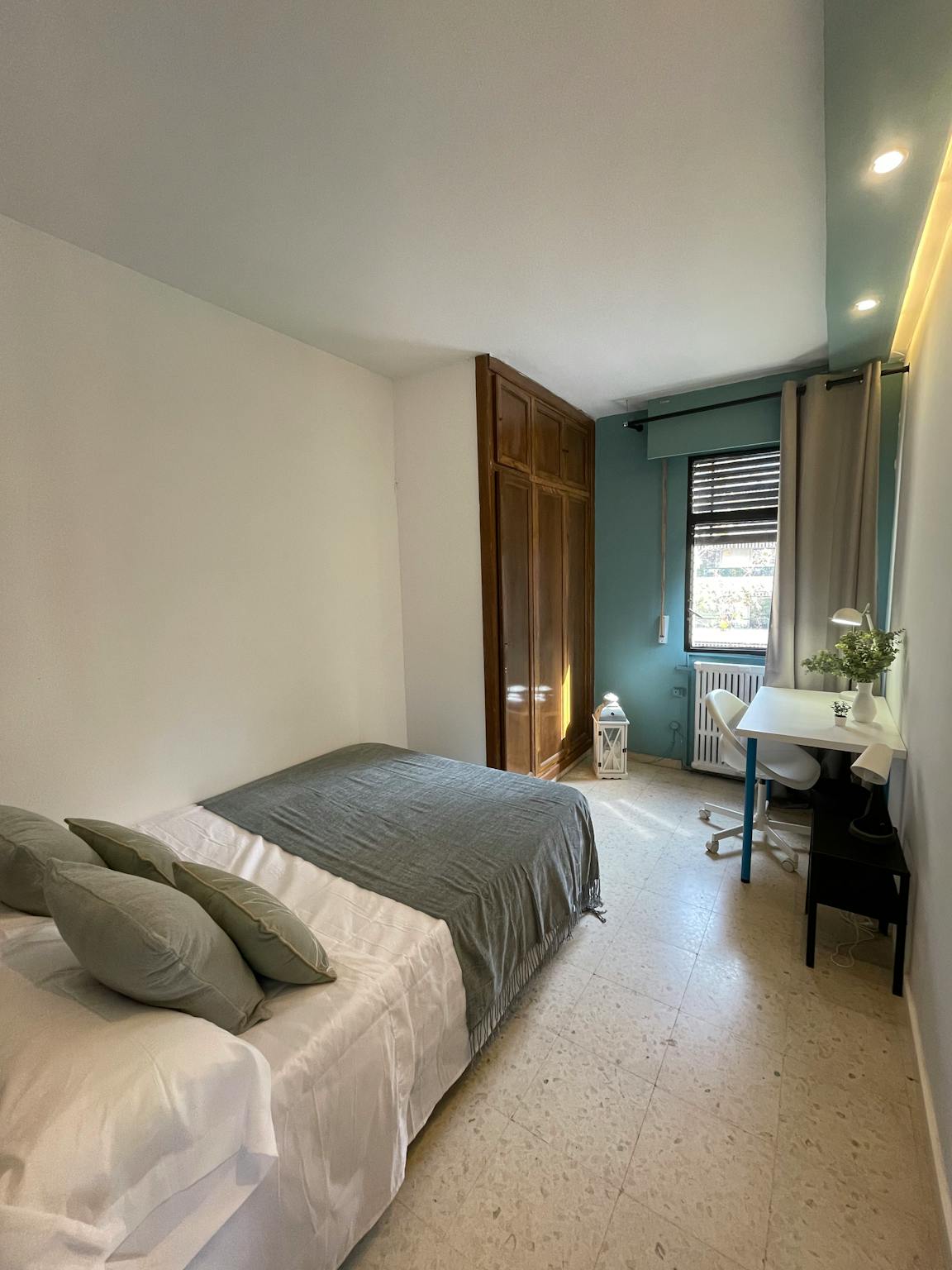 Calle Ciudad de Ronda, Sevilla preview