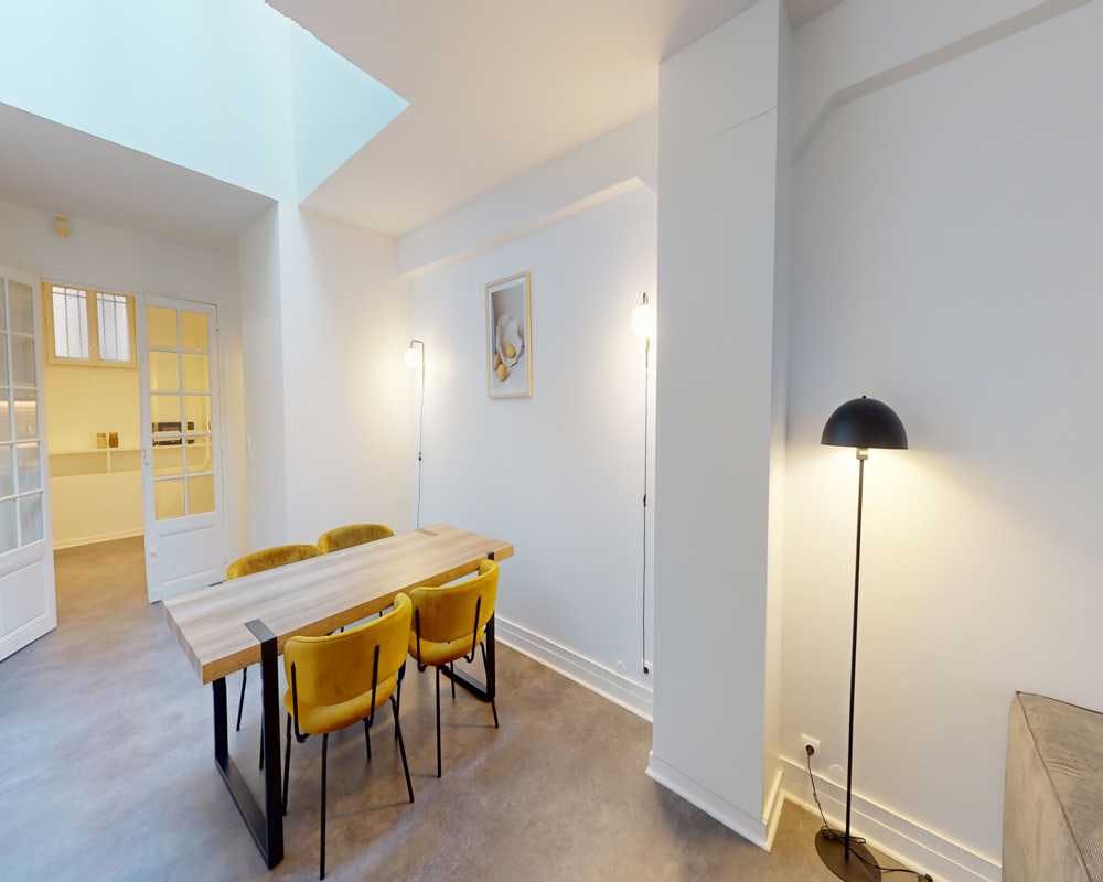 Apartment Paris, 1 bed, 9m² — photo 50