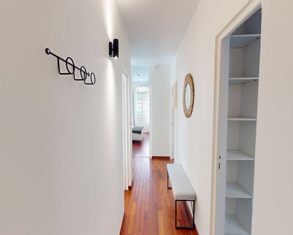 Apartment Paris, 1 bed, 9m² — photo 37