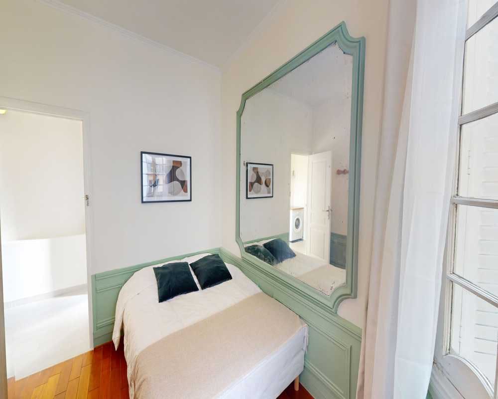 Apartment Paris, 1 bed, 9m² — photo 11