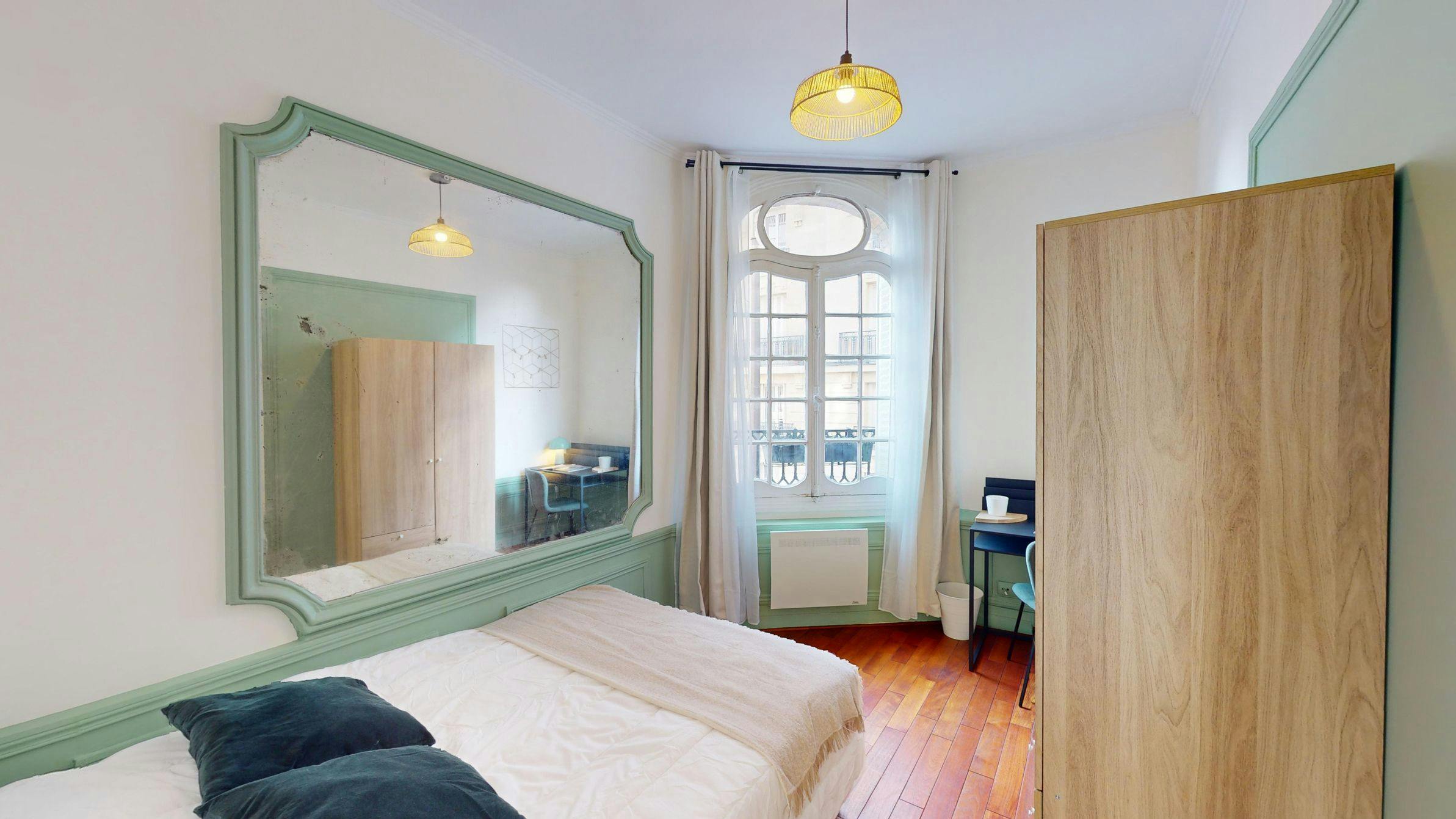 Apartment Paris, 1 bed, 9m² — photo 10