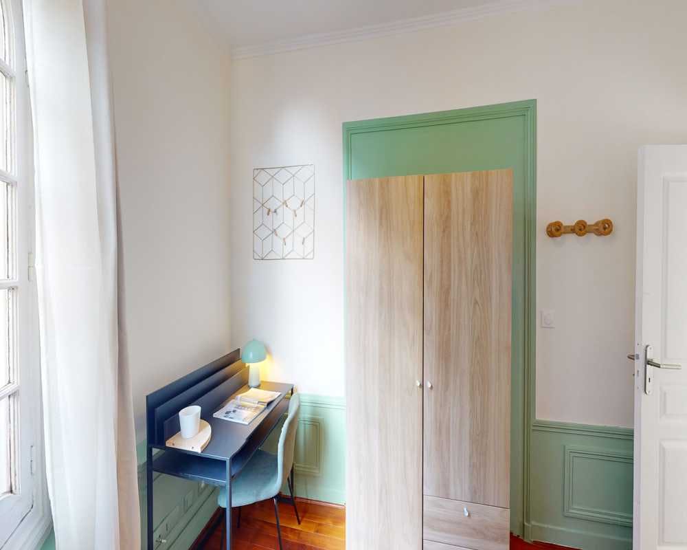 Apartment Paris, 1 bed, 9m² — photo 15