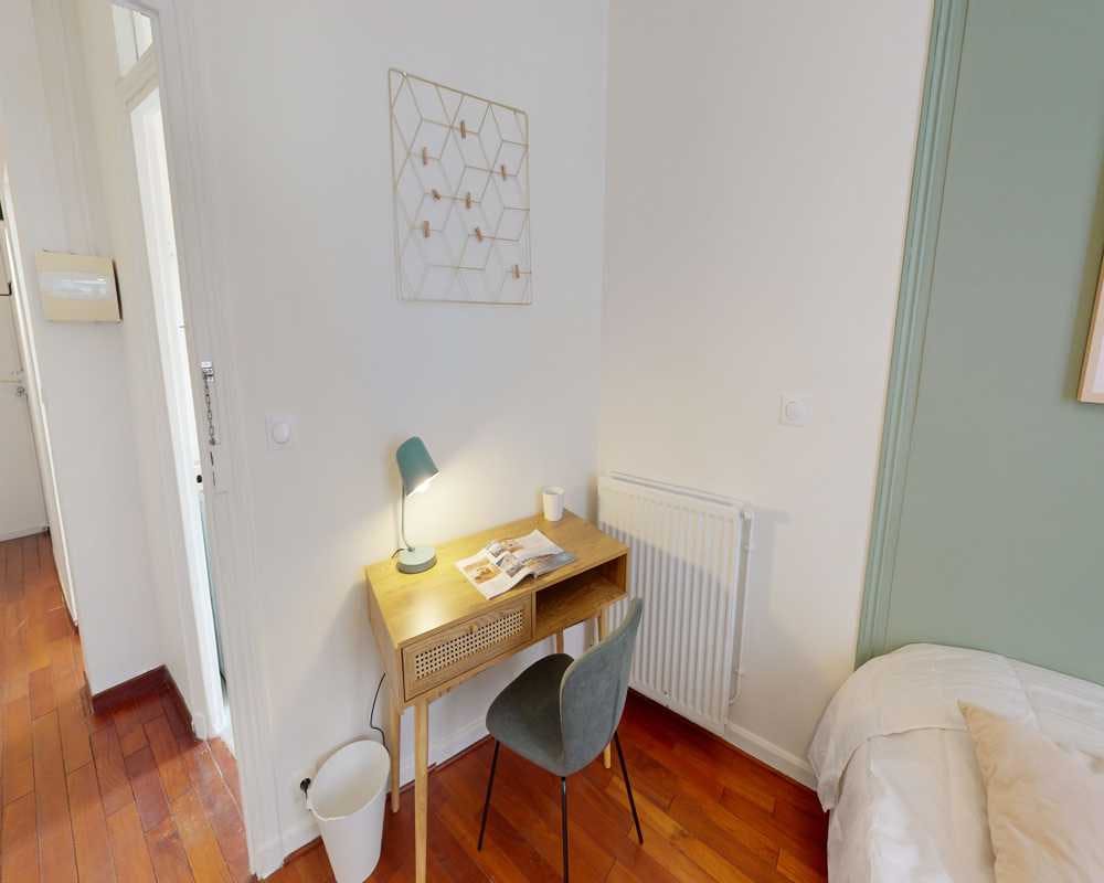 Single room Paris, 1 bed, 12m² — photo 35