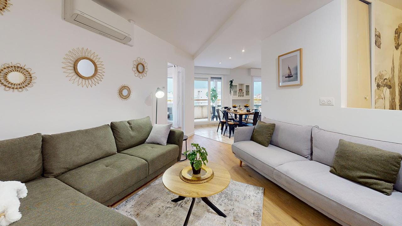 Rue Jean Sarrazin, Lyon preview