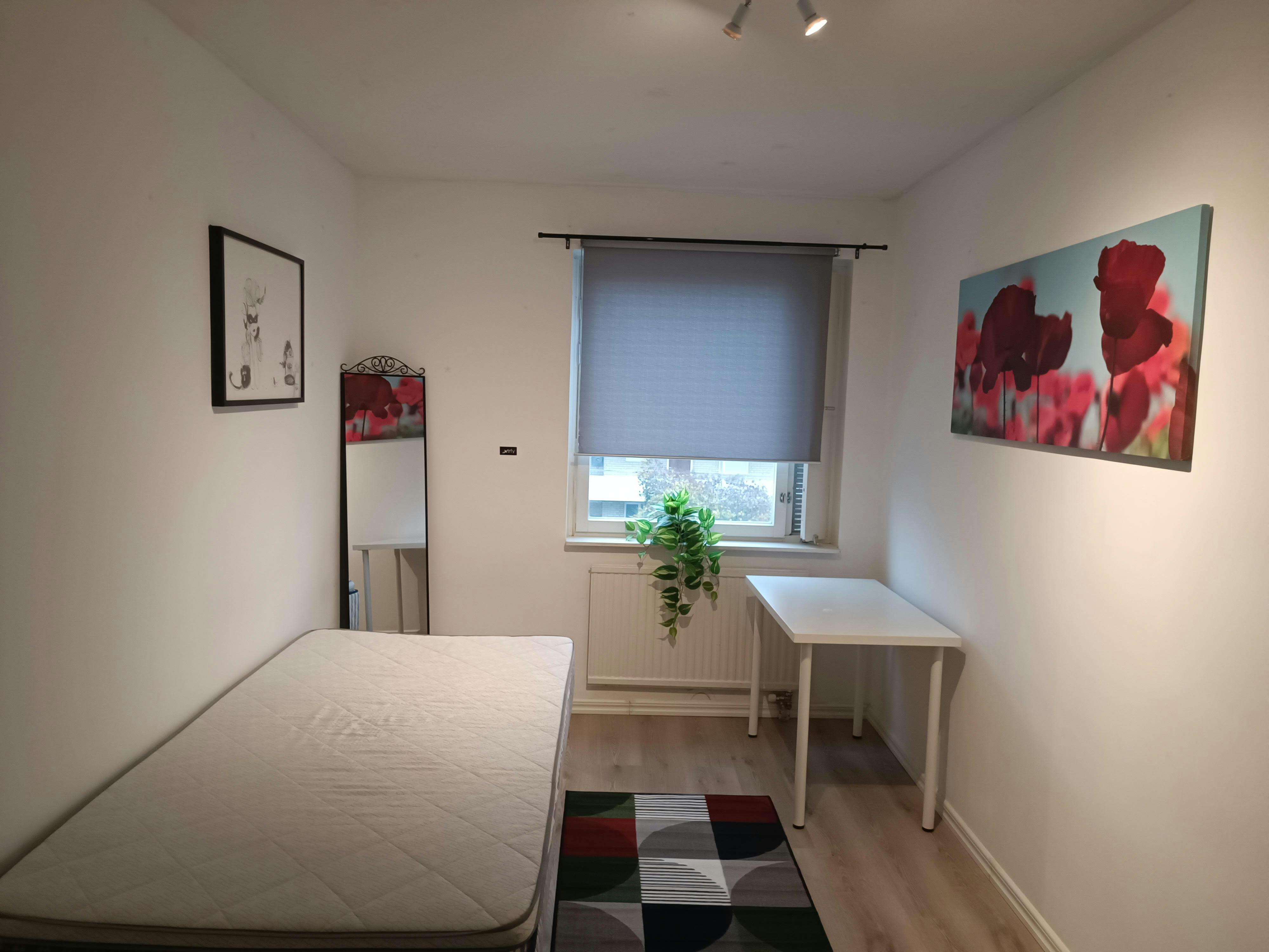 Apartment Huddinge, 1 bed, 25m² — photo 2