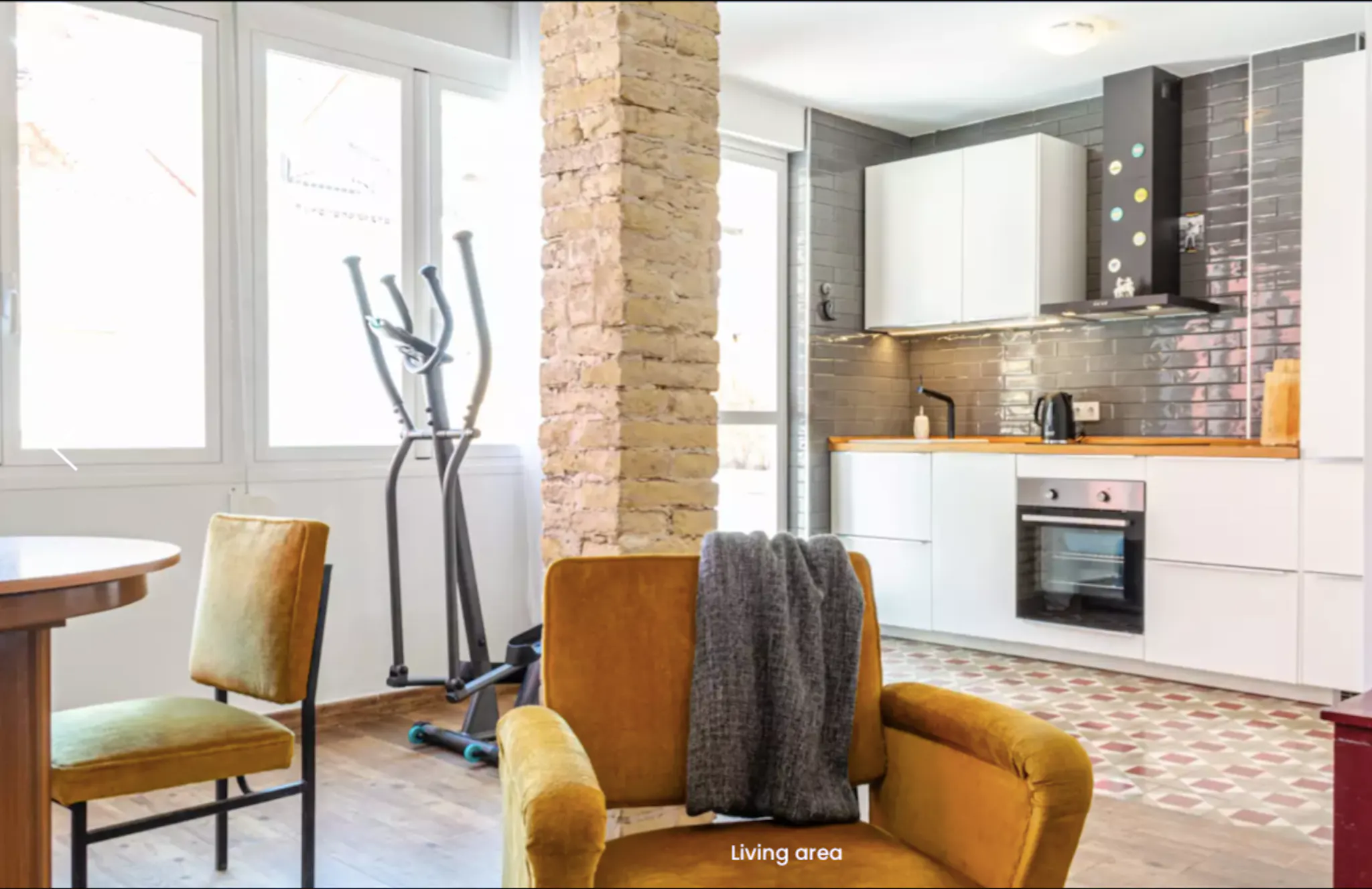 Carrer de Cienfuegos, Valencia preview