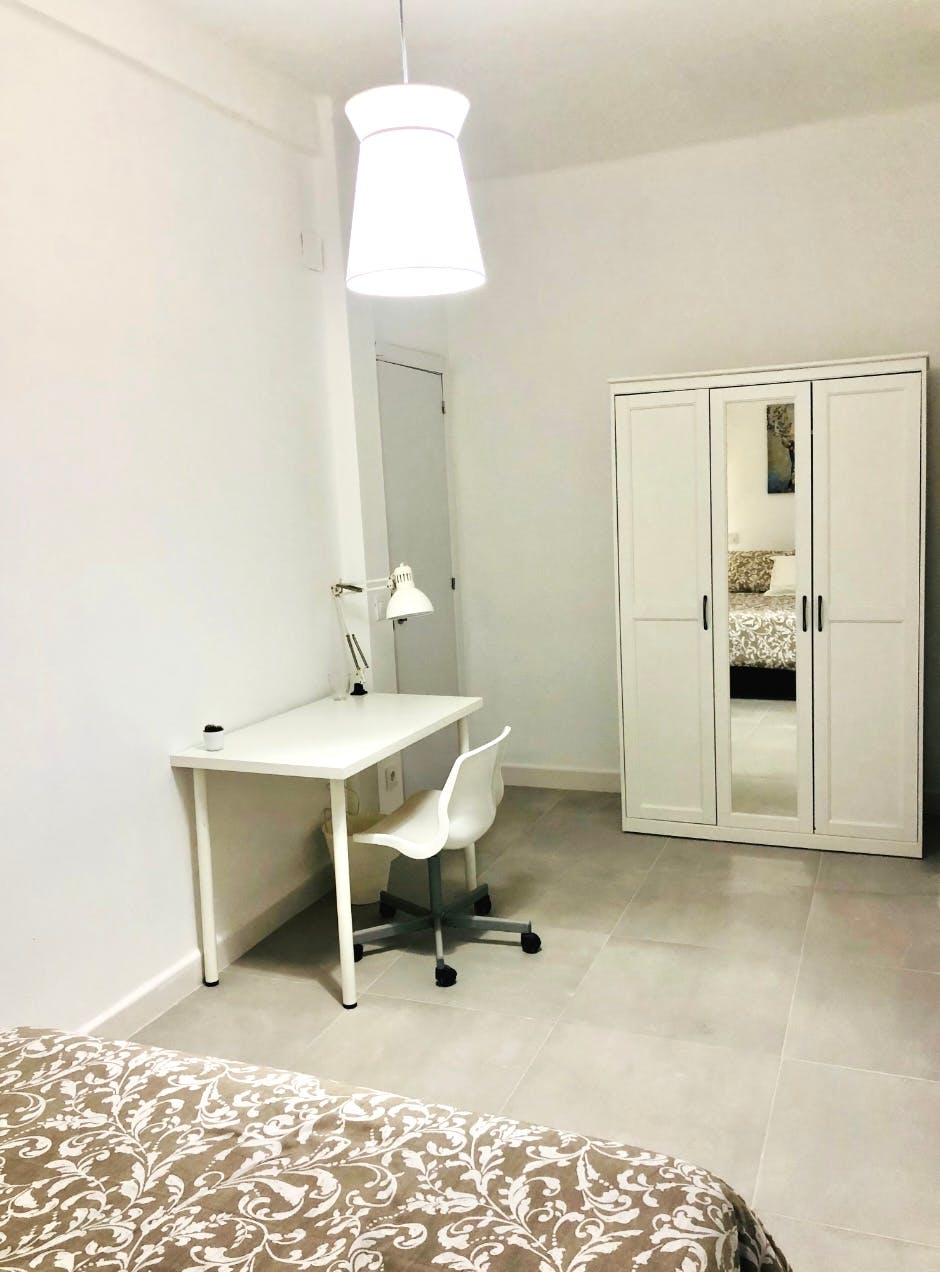 Apartment Sevilla, 1 bed, 15m² — photo 2