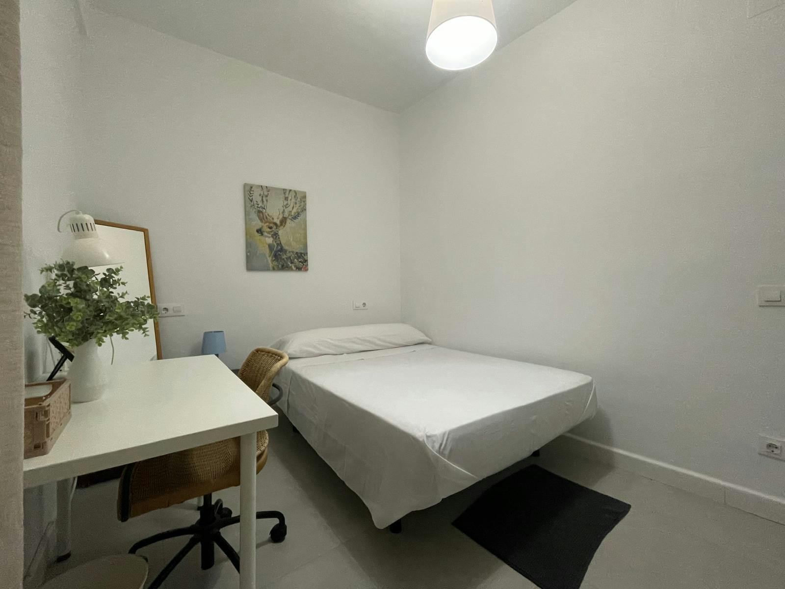 Calle Bustos Tavera, Sevilla preview