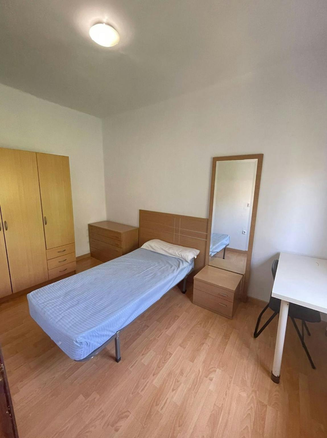 Avenida Alvar Núñez, Sevilla preview