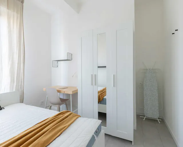 Private room in Viale Carlo Espinasse, Milan (1570293) room image 2