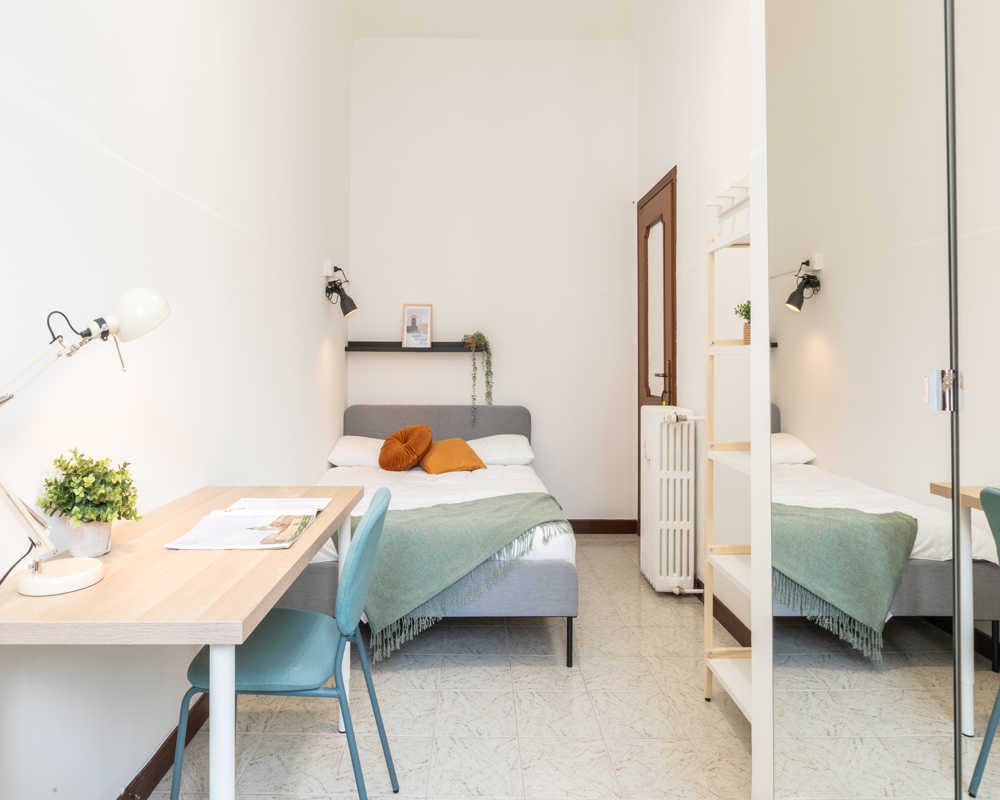 Via Alfonso Corti, Milan