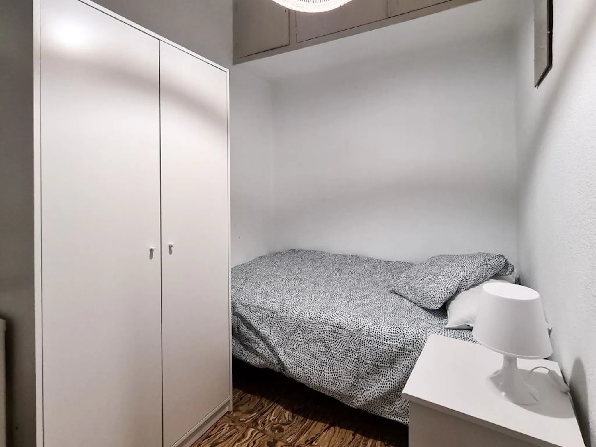 Calle de Castellón, Valencia preview