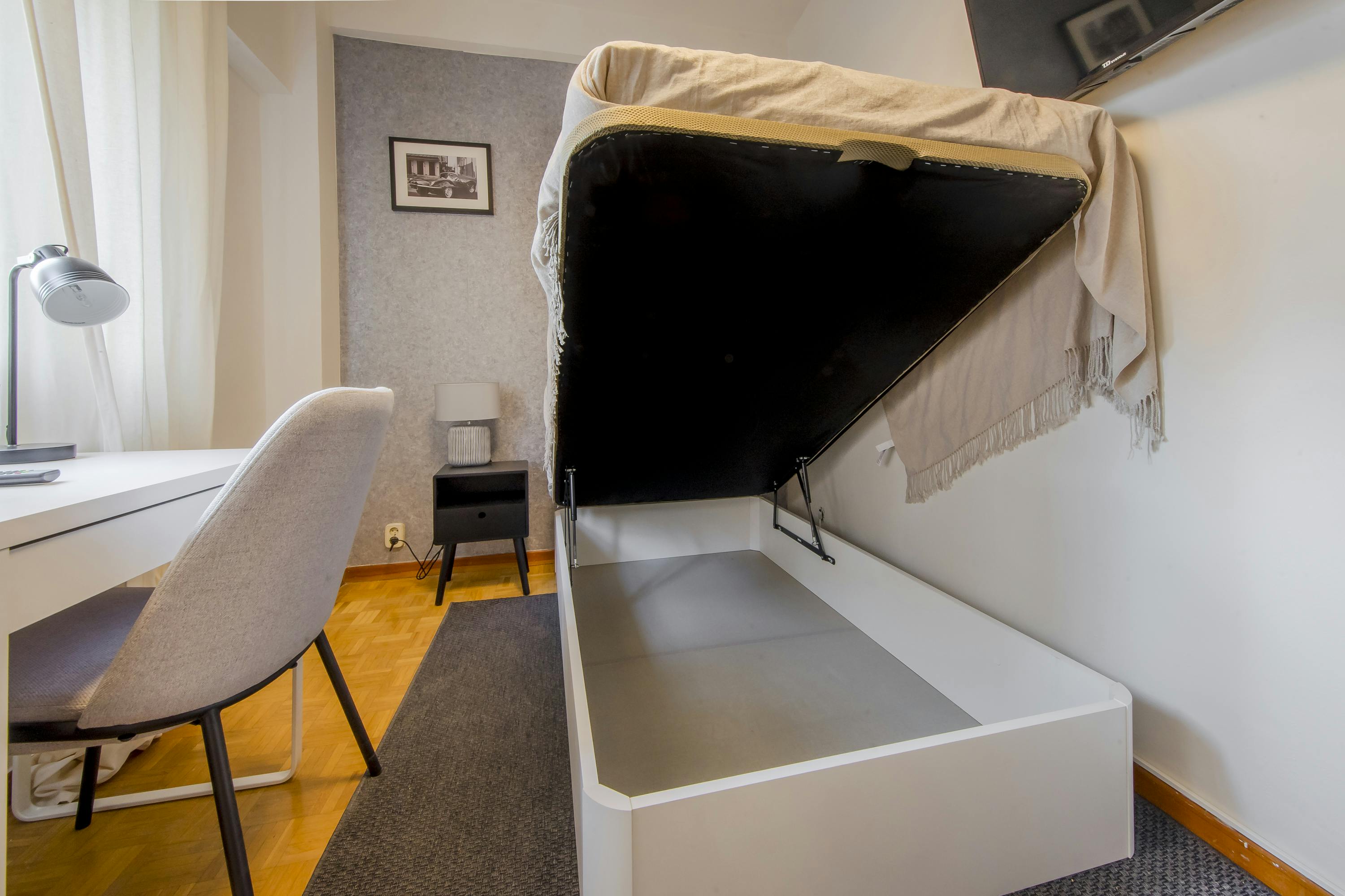 preview gallery tile