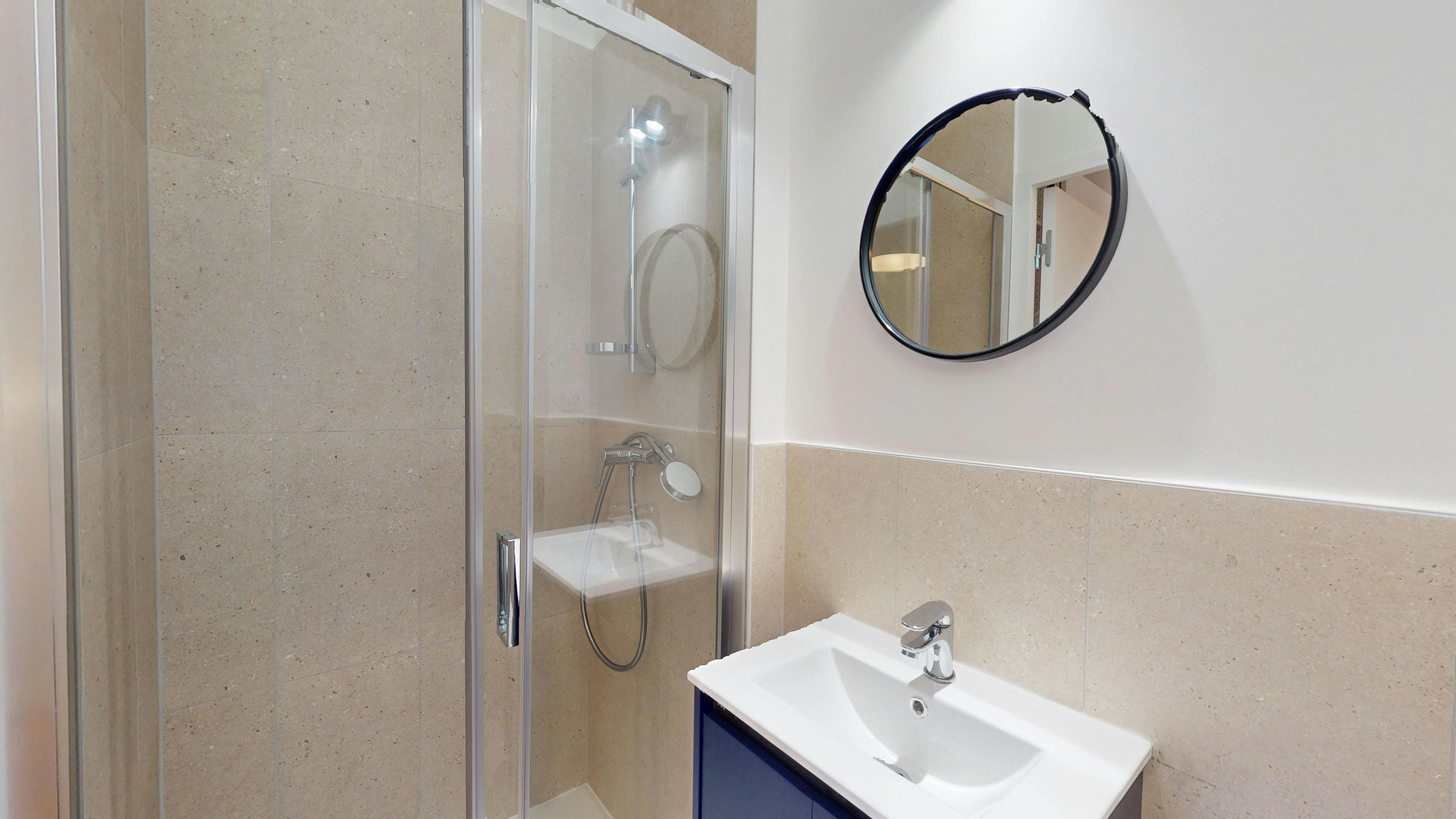 Apartment Paris, 1 bed, 12m² — photo 86