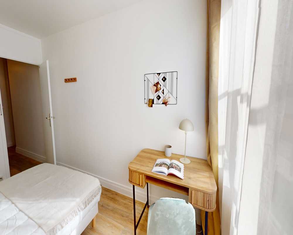 Single room Paris, 1 bed, 11m² — photo 19