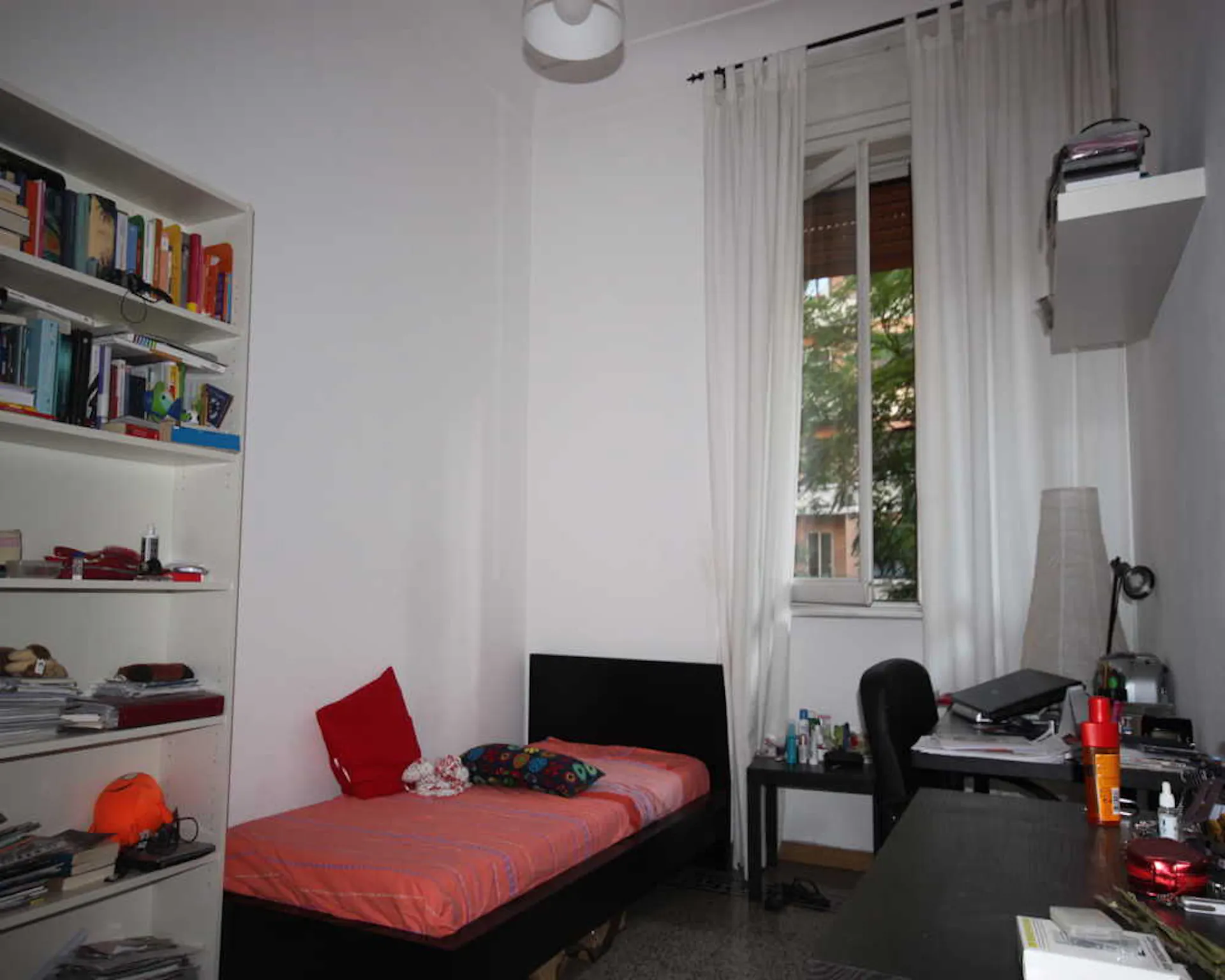 Piazza Maria Adelaide di Savoia, Milan preview