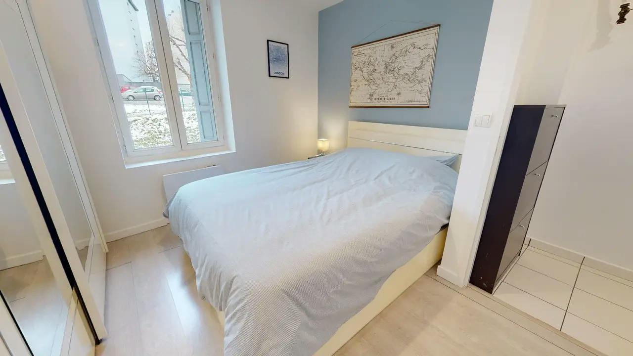 1-Bedroom Apartment in Rue Roger Salengro, Saint-Étienne (1570500) ROOM 2