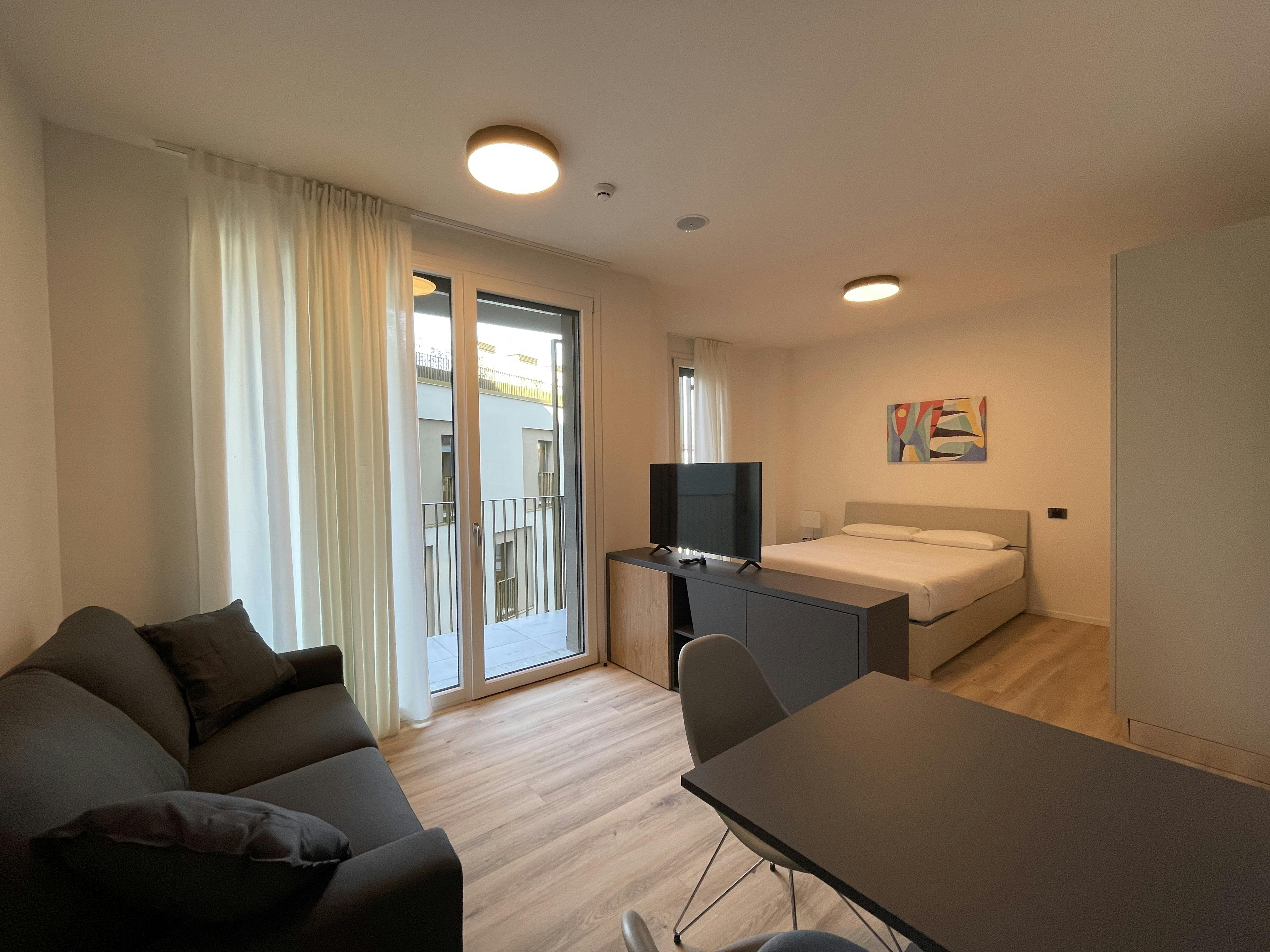 Monolocale in affitto a 1632 € al mese a Milan, Viale Monza
