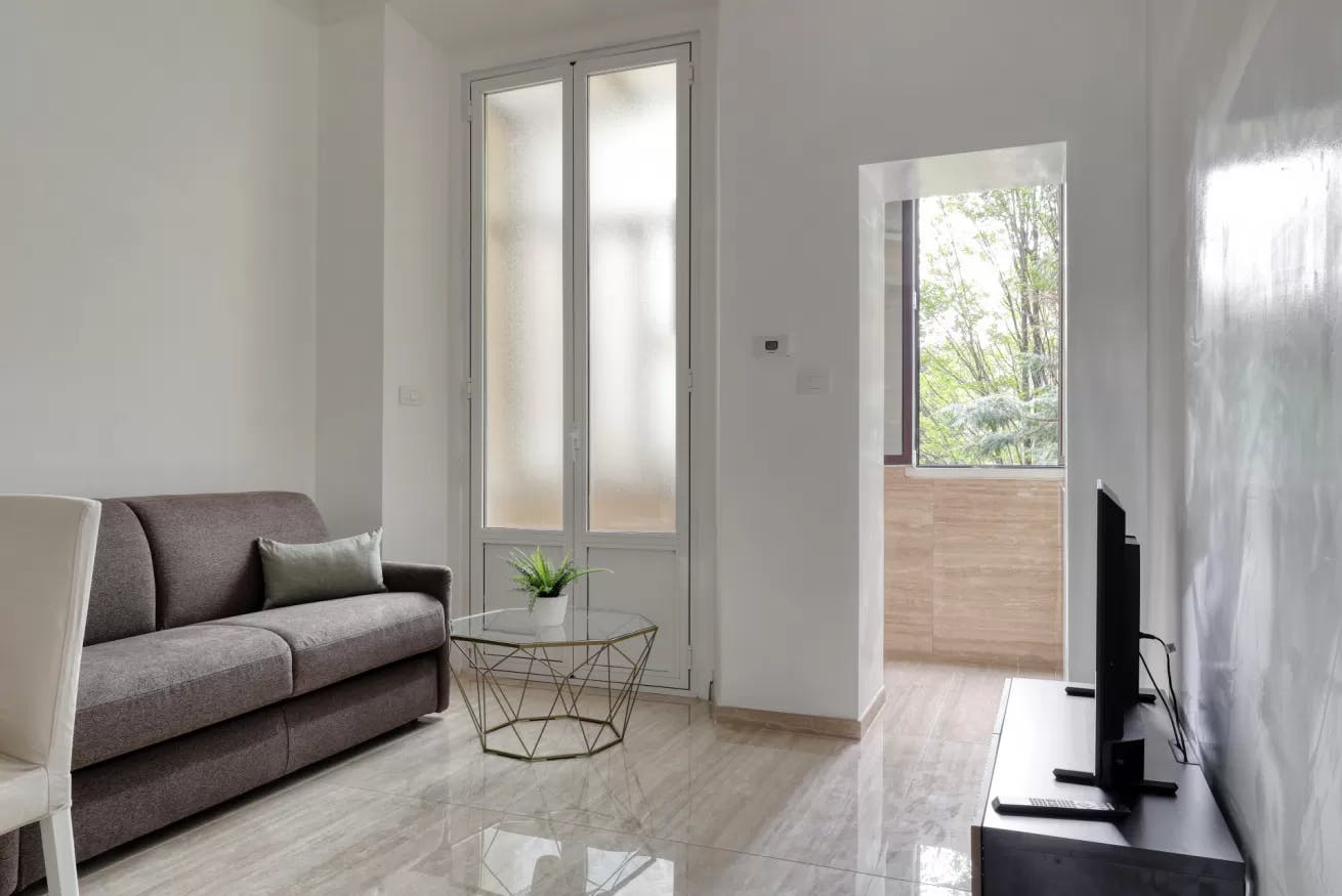 Via Vallarsa, Milan preview