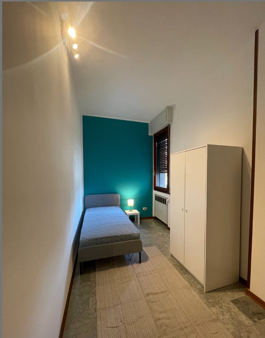 Single room Bologna, 1 bed, 12m² — photo 6