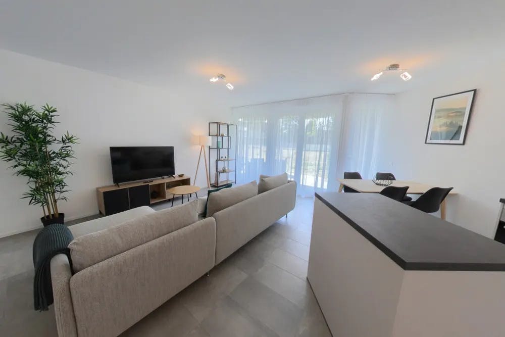 Apartment for rent for CHF 4,100 per month in Nyon, Route de Saint-Cergue