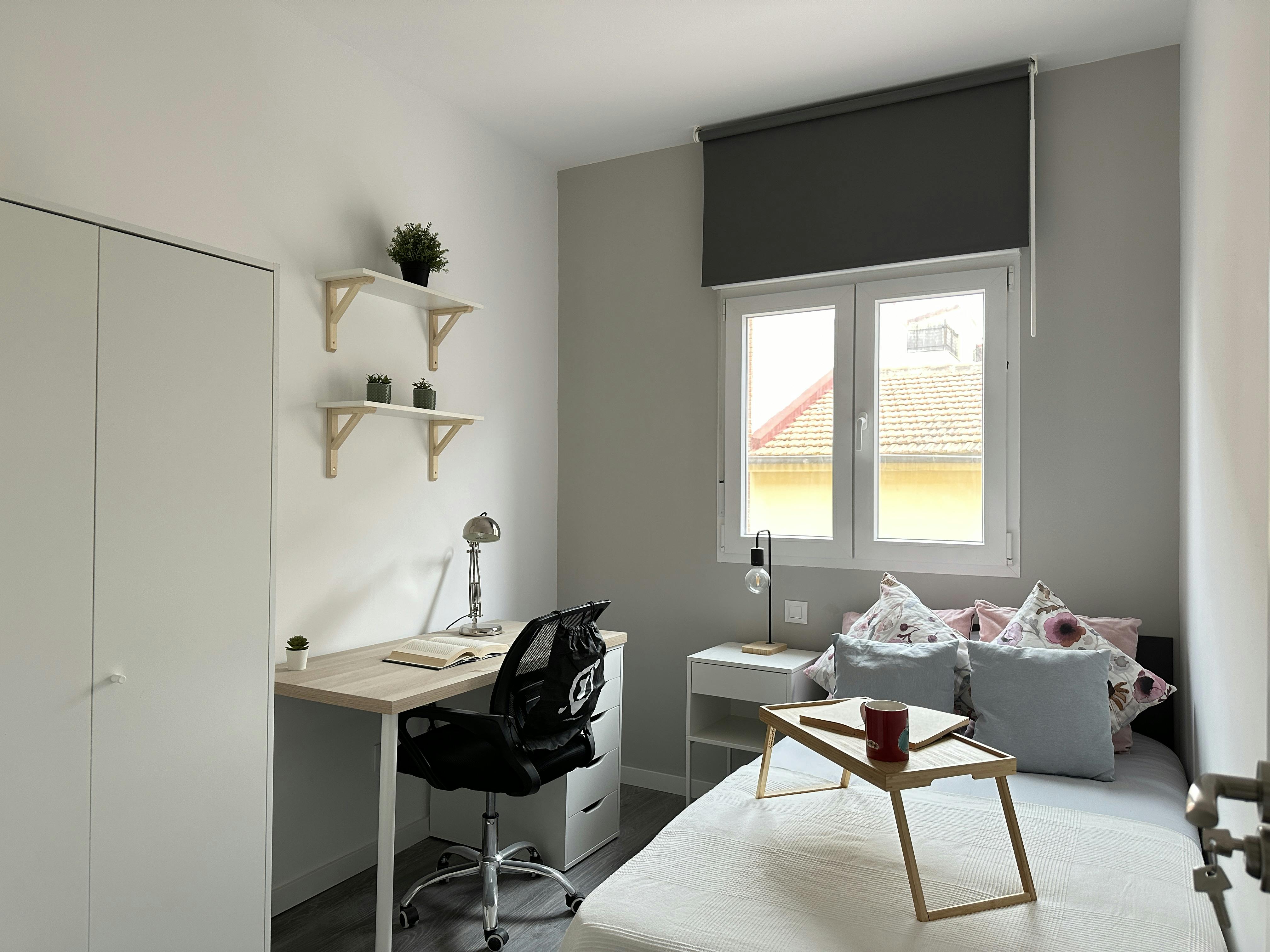 Calle de Pradales, Madrid Madrid