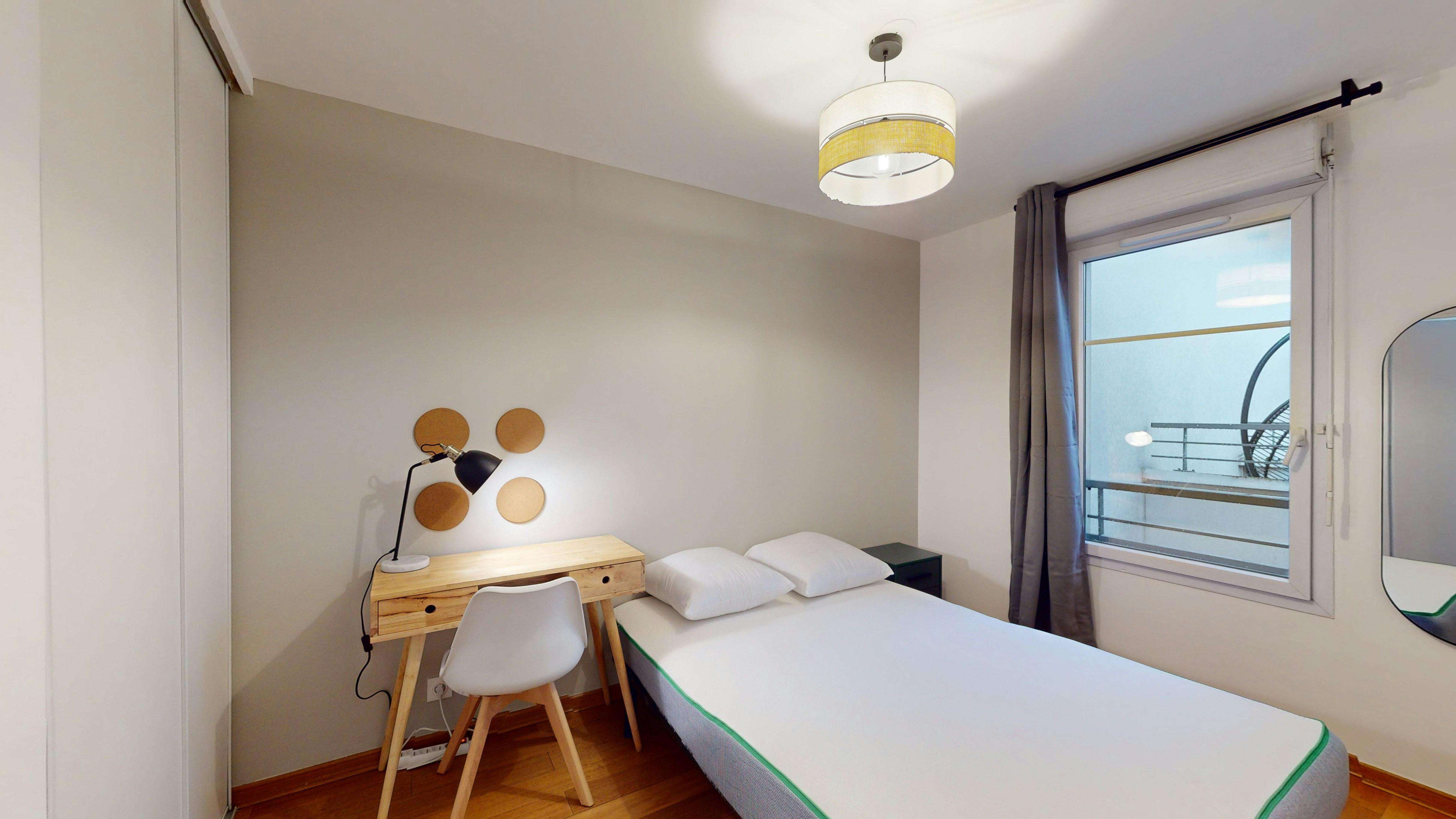 Apartment Bobigny, 1 bed, 10m² — photo 38