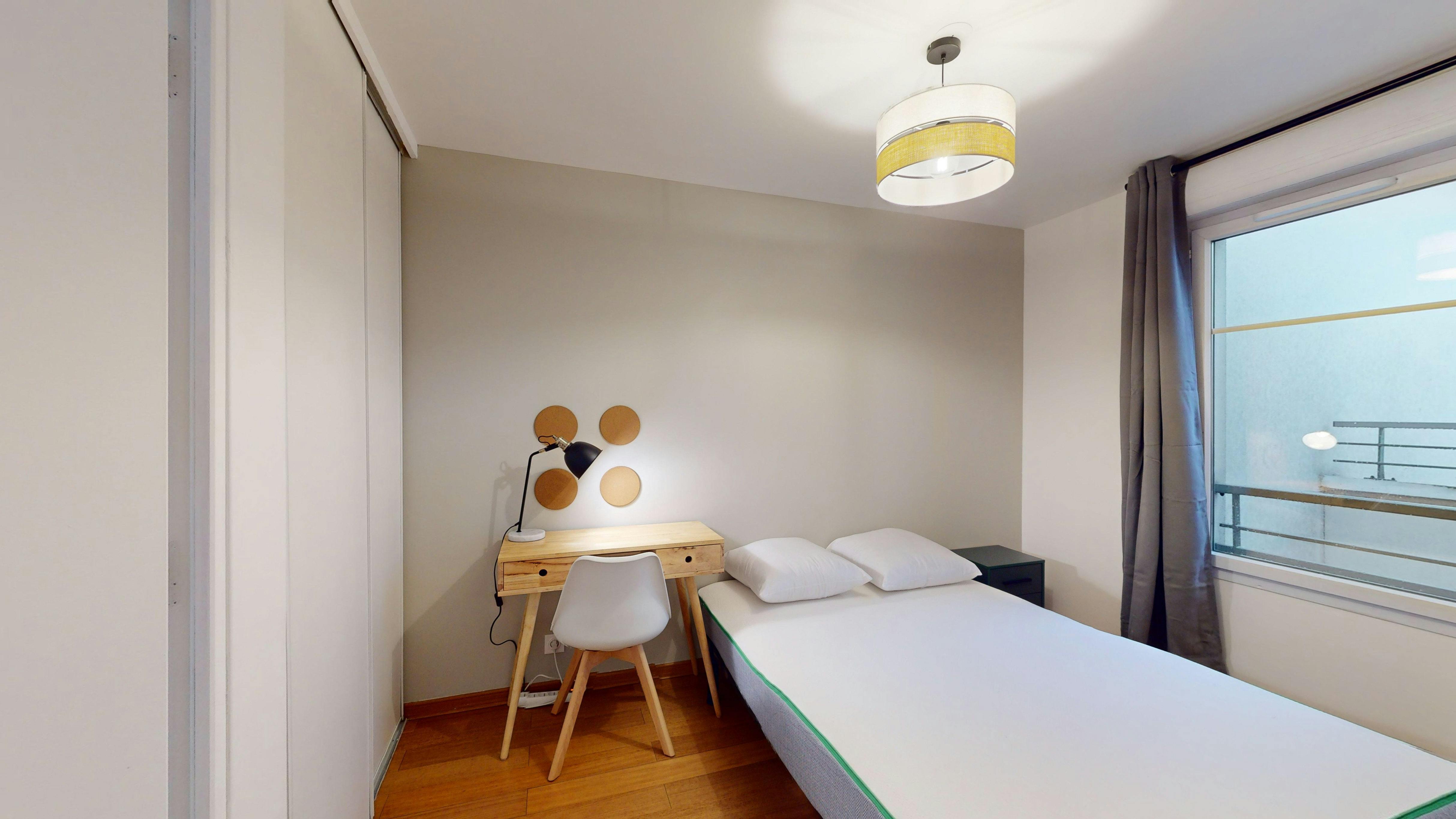 Apartment Bobigny, 1 bed, 10m² — photo 36