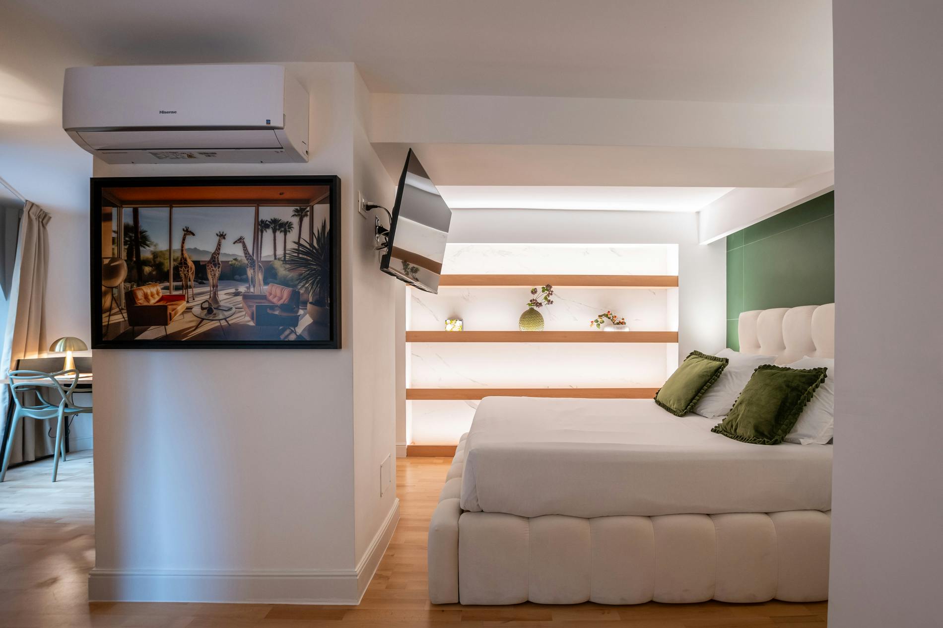 Via Scaldasole, Milan