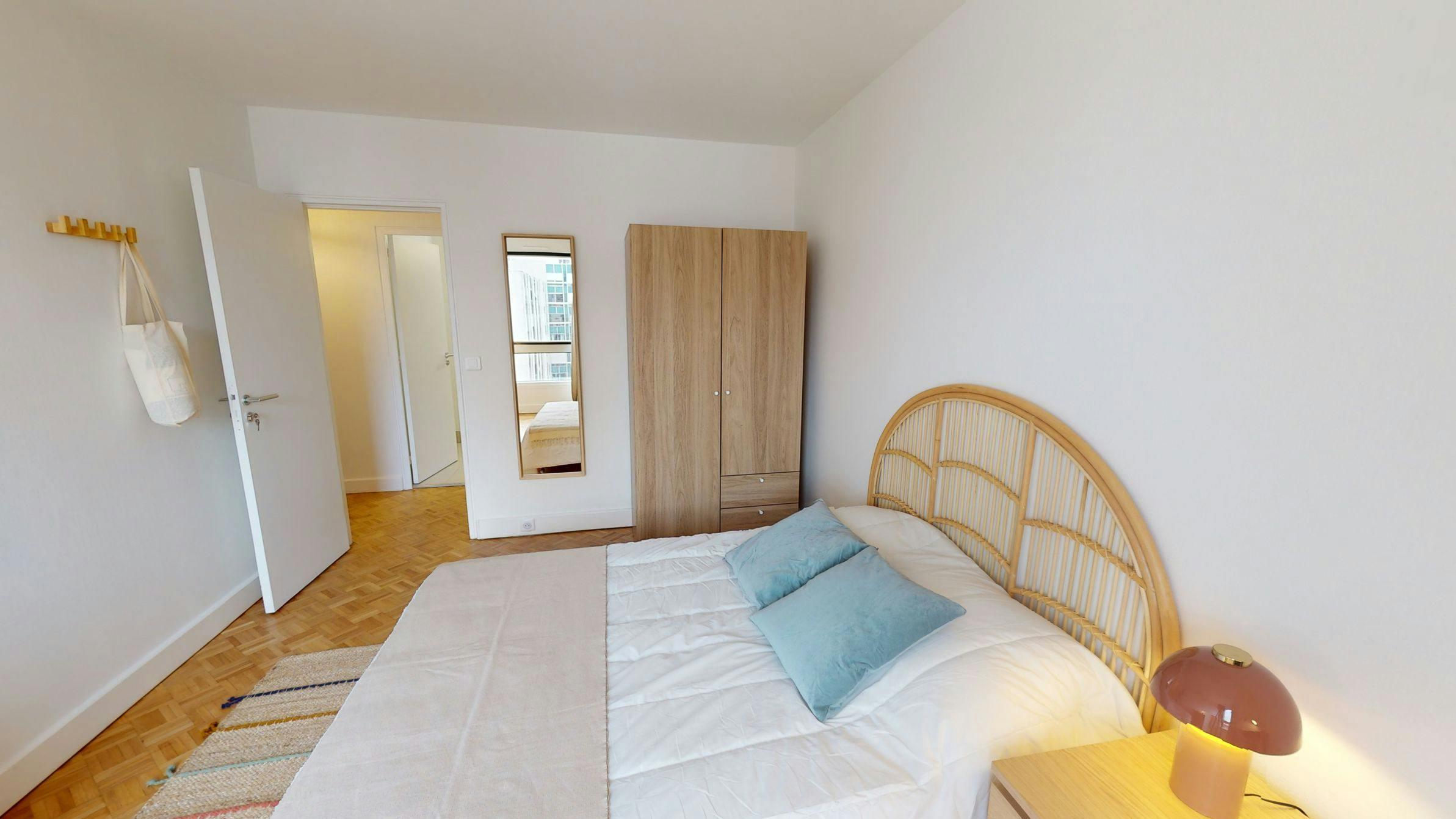 Apartment Paris, 1 bed, 14m² — photo 1