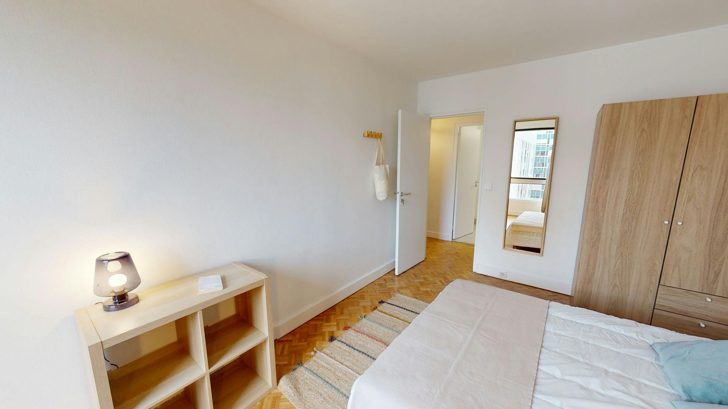 Apartment Paris, 1 bed, 14m² — photo 2
