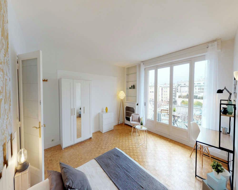 Pièce à Paris