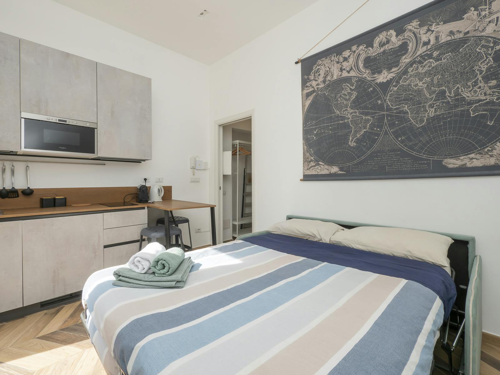 preview gallery tile