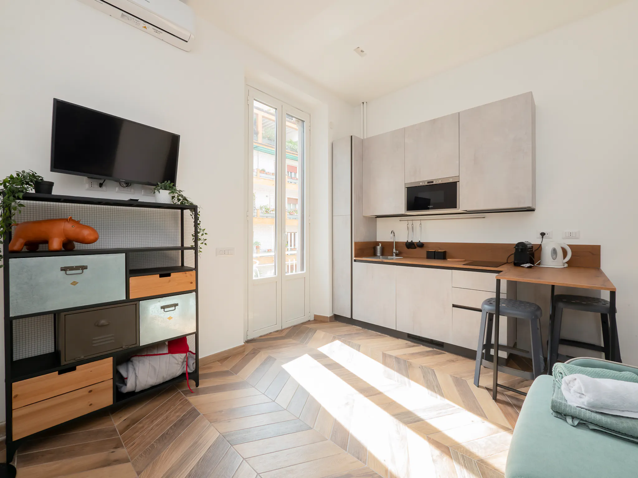 Via Gaetana Agnesi, Milan preview