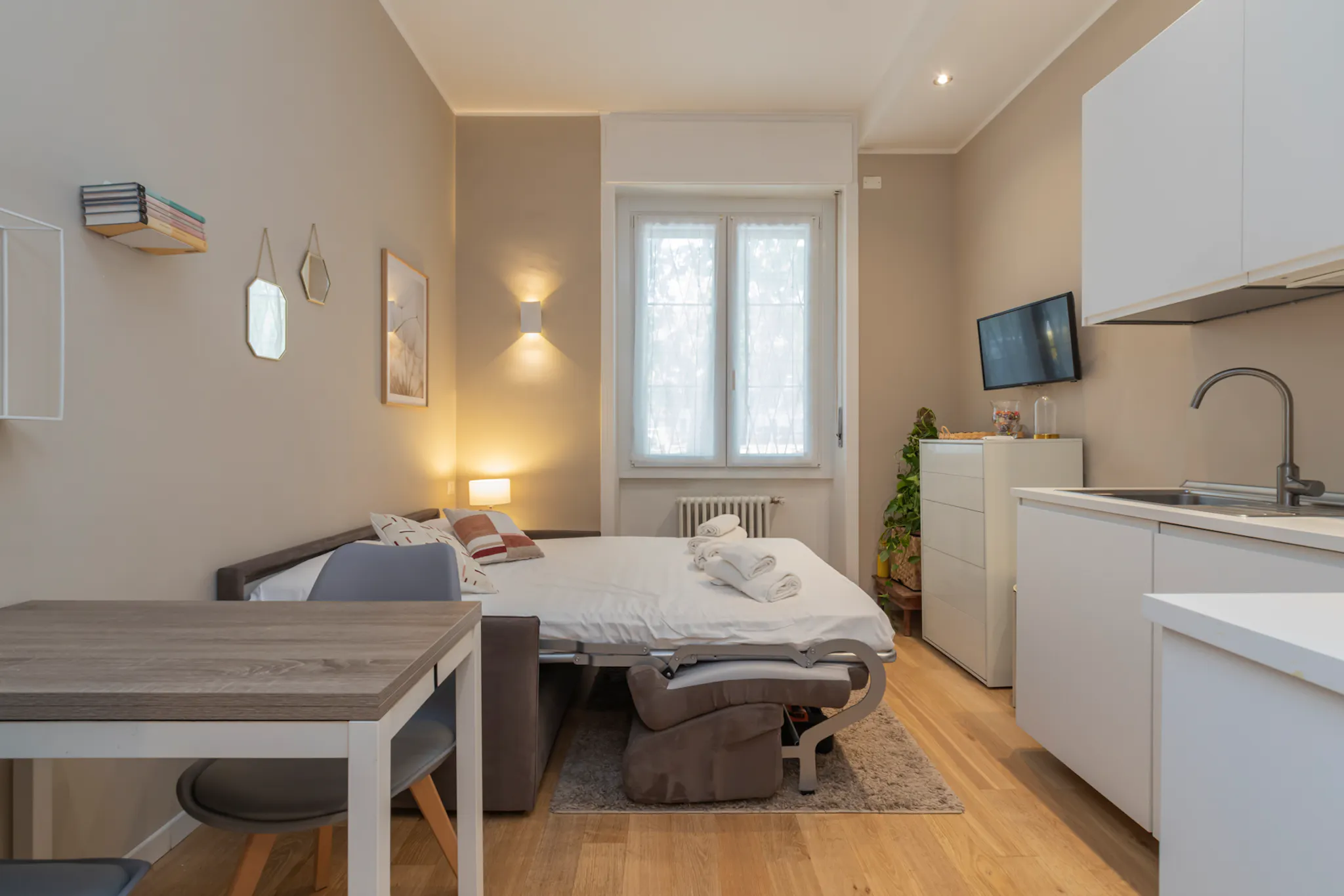 Viale Argonne, Milan preview