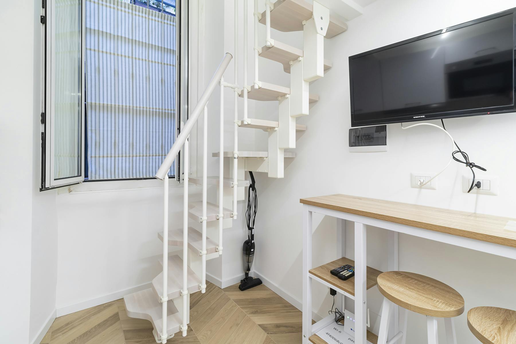 Via Aminto Caretto, Milan