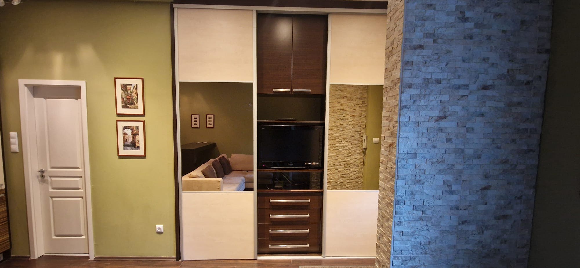 preview gallery tile