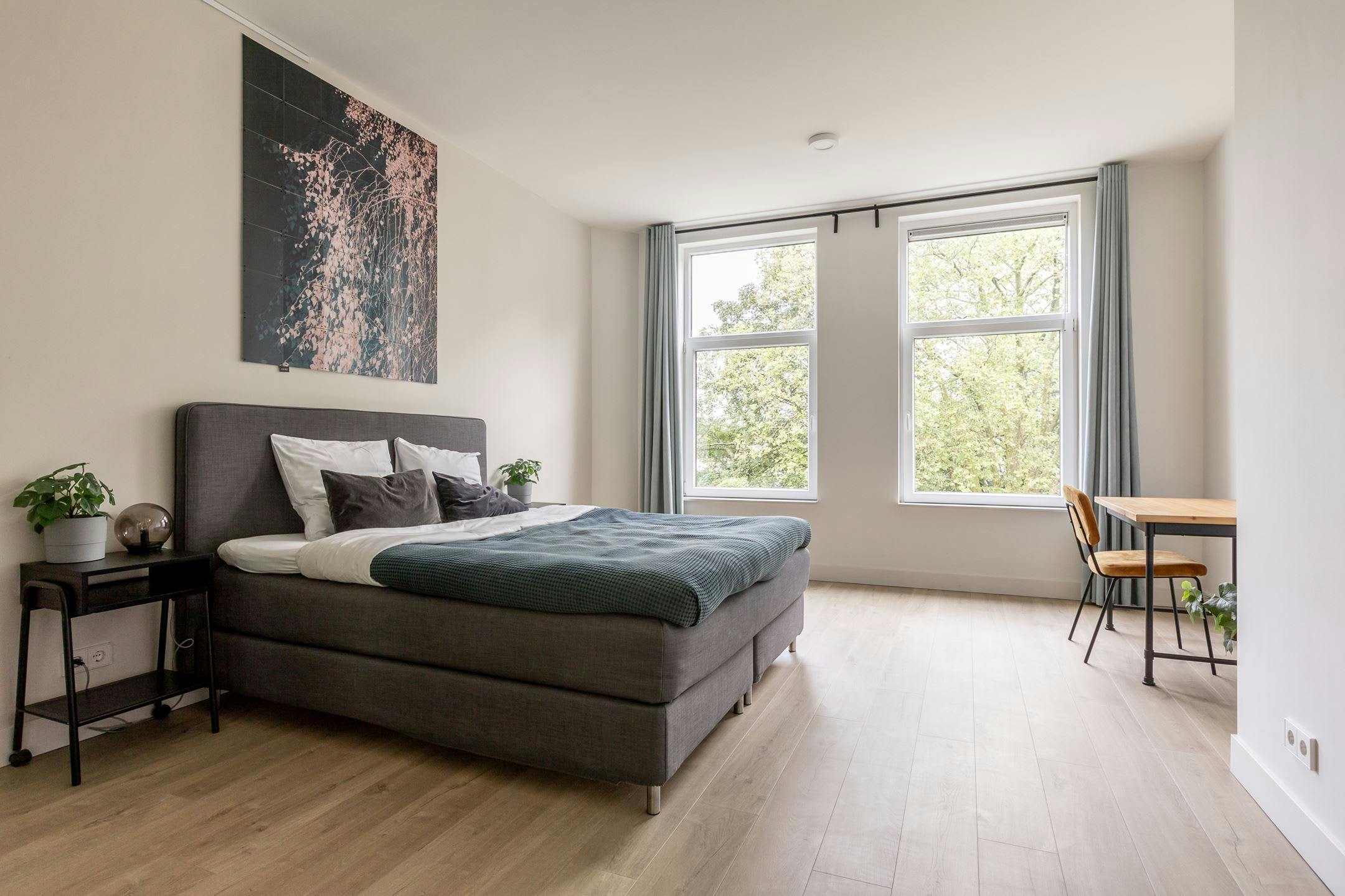 preview gallery tile