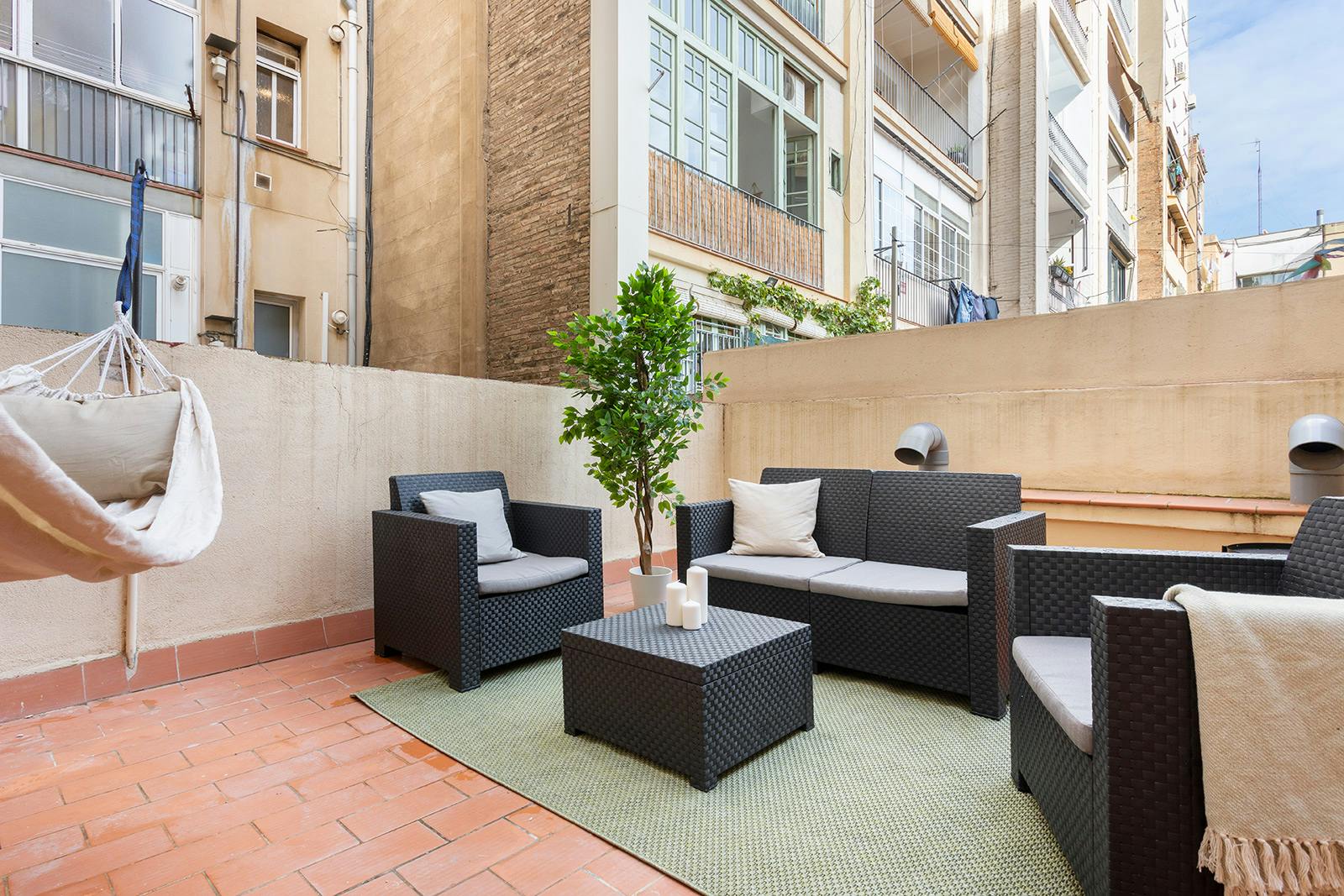 Carrer d'Enric Granados, Barcelona Barcelona