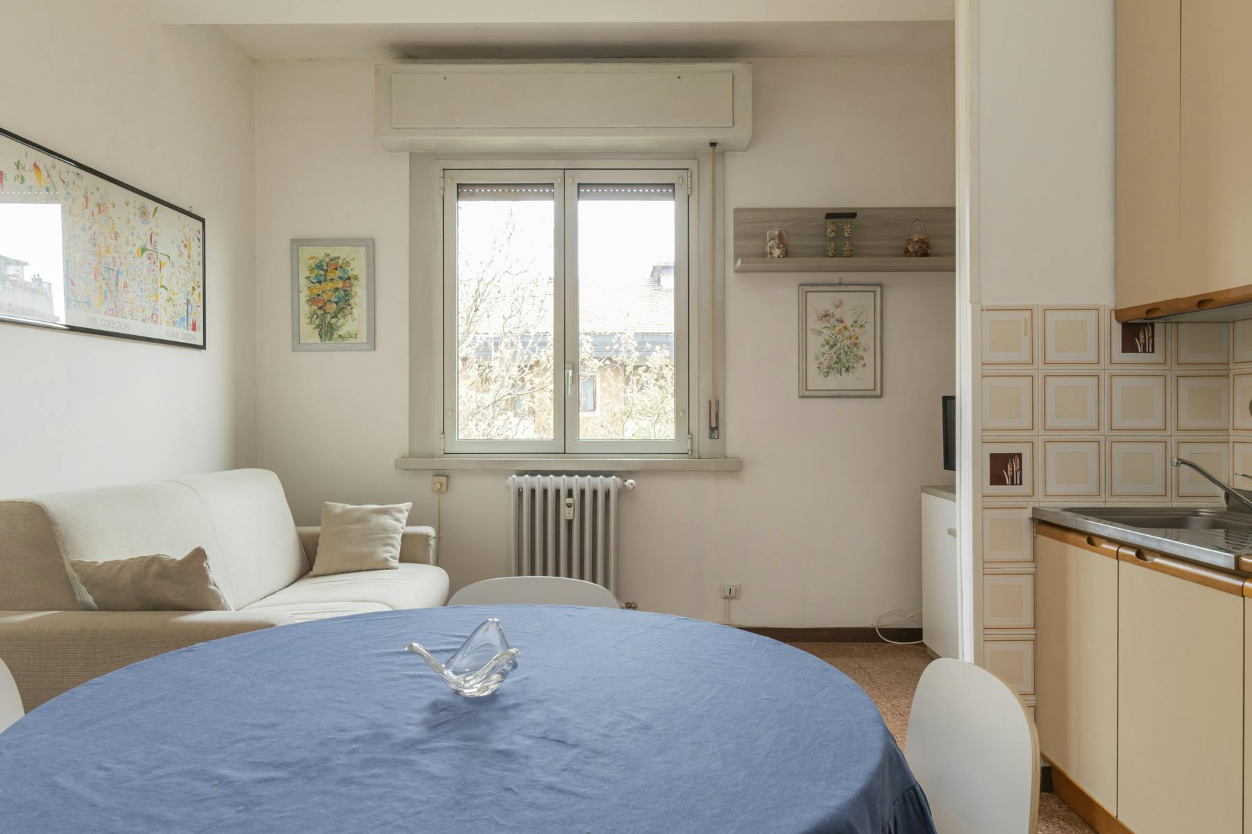 Via Giambellino, Milan