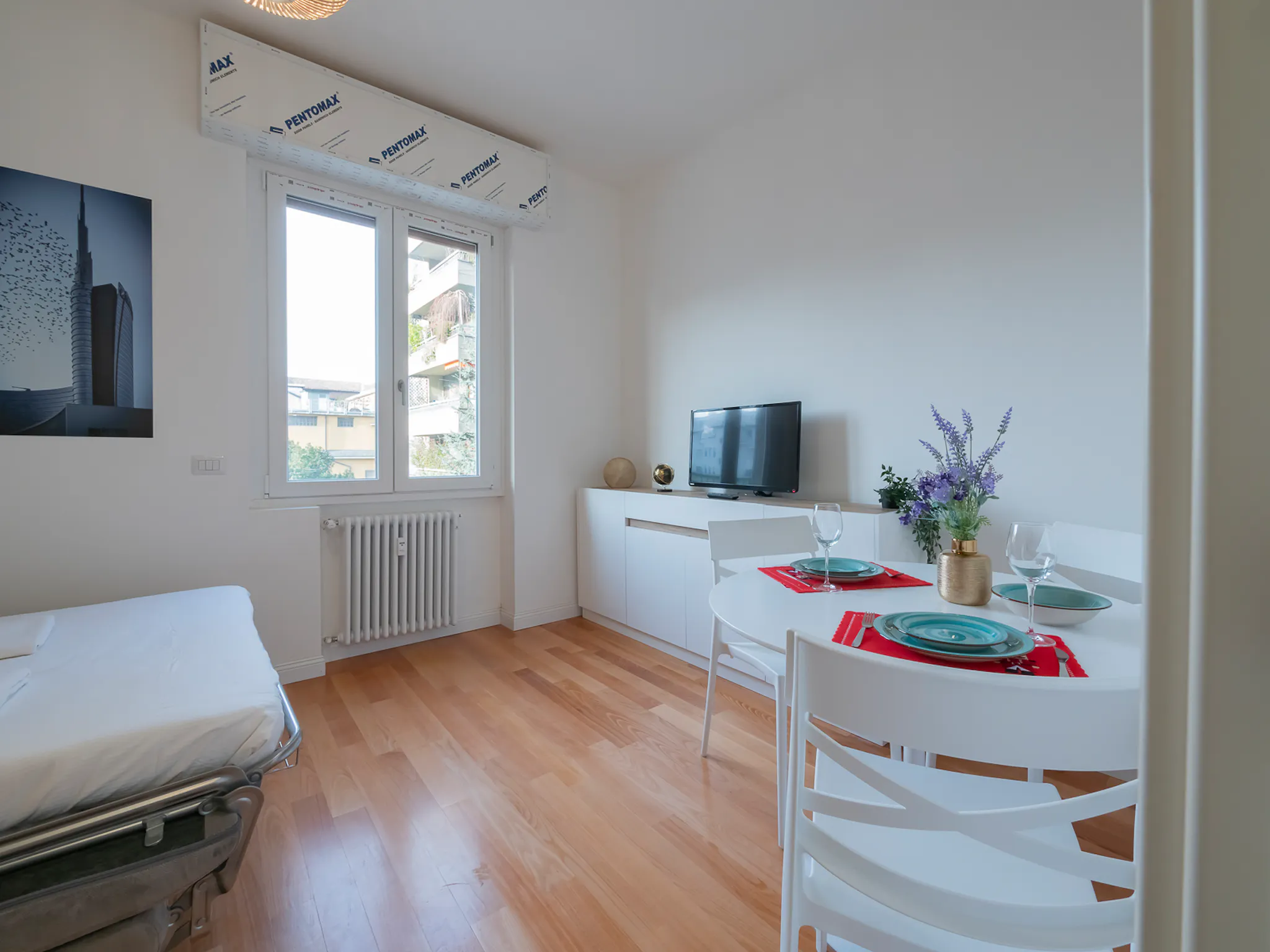 Via Gressoney, Milan preview