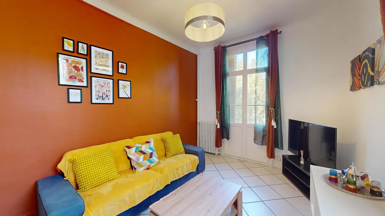 Apartment Toulon, 1 bed, 13m² — photo 17