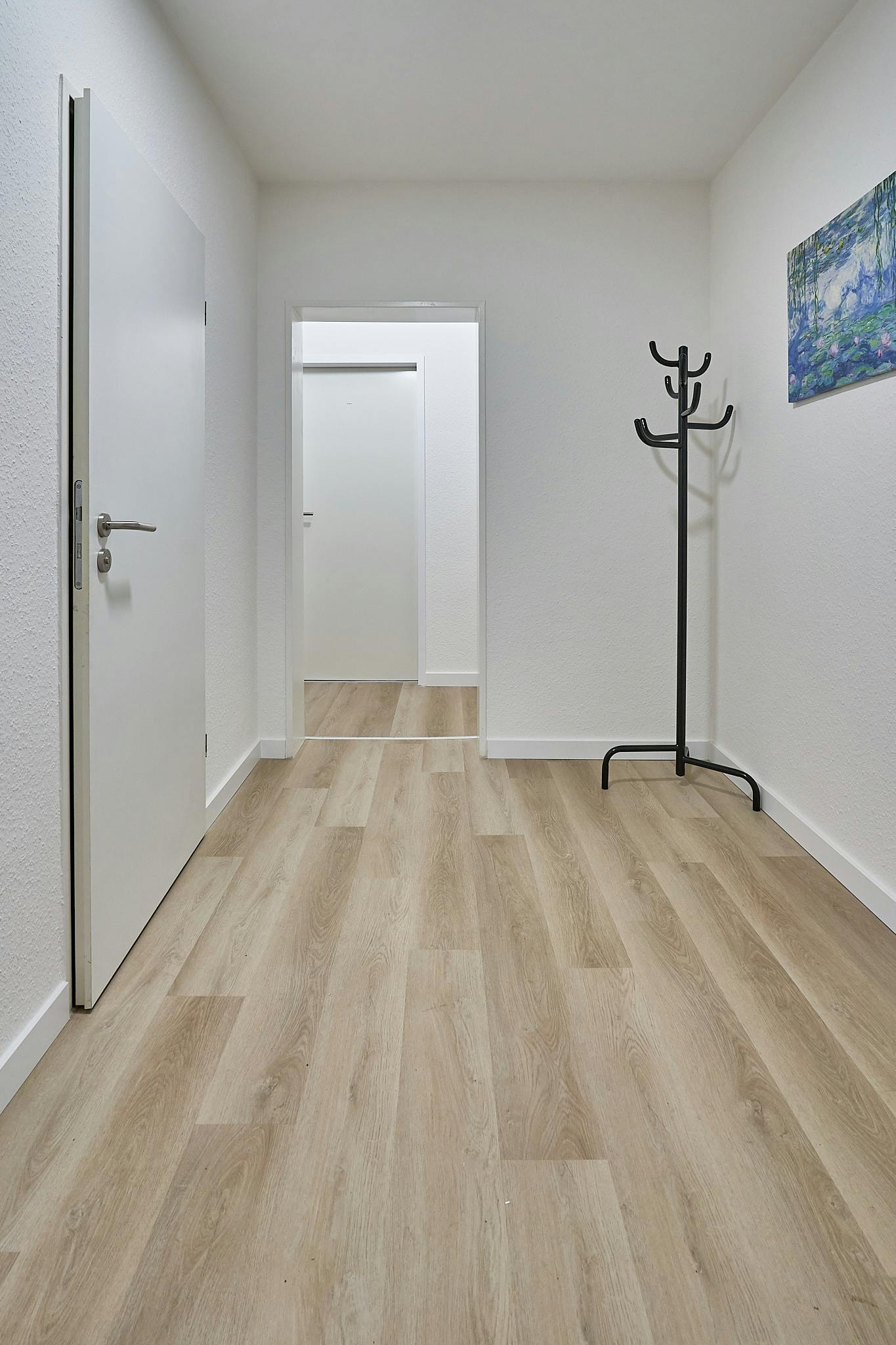 Apartment Düsseldorf, 1 bed, 14m² — photo 2