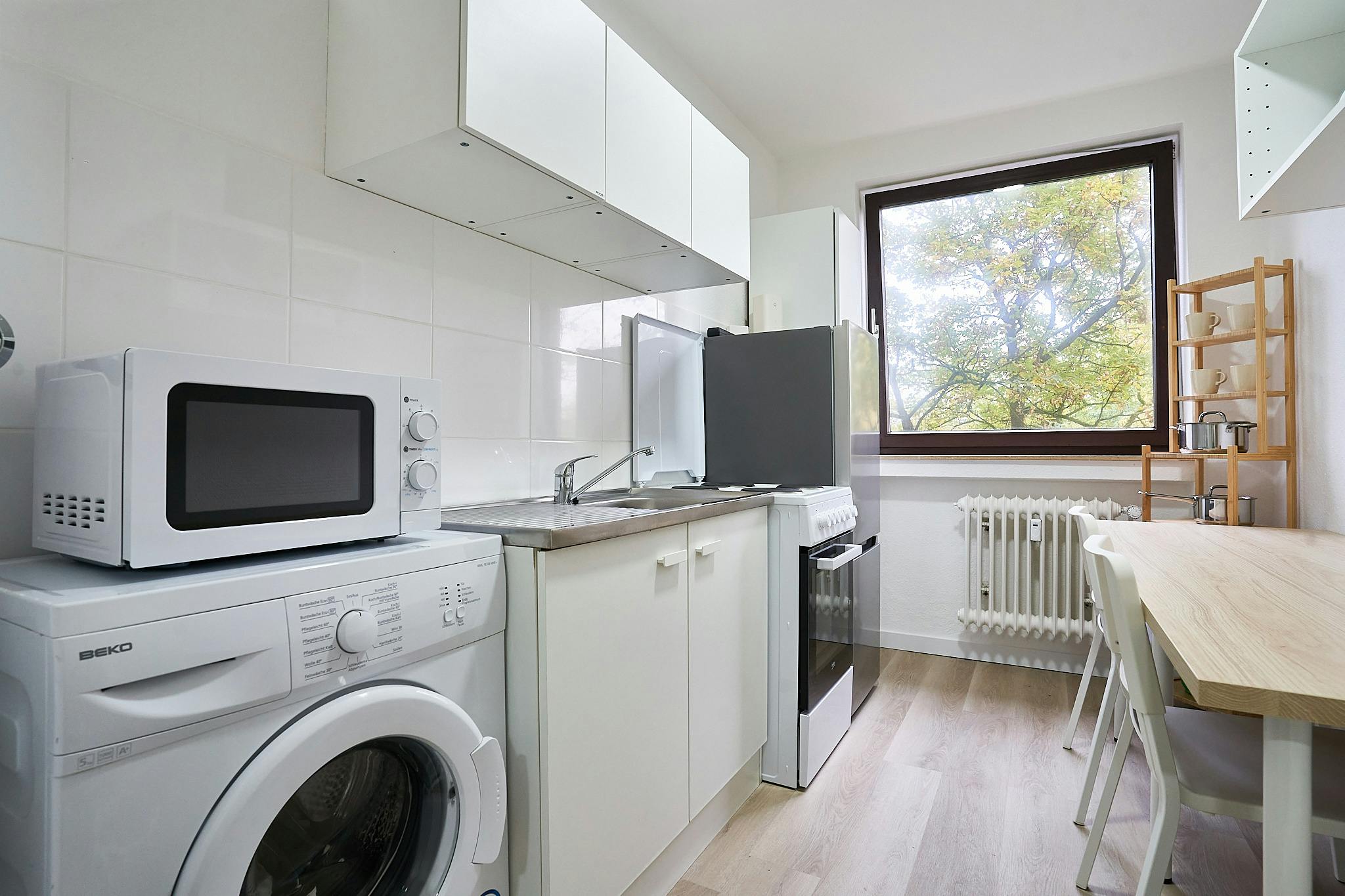 Apartment Düsseldorf, 1 bed, 14m² — photo 6
